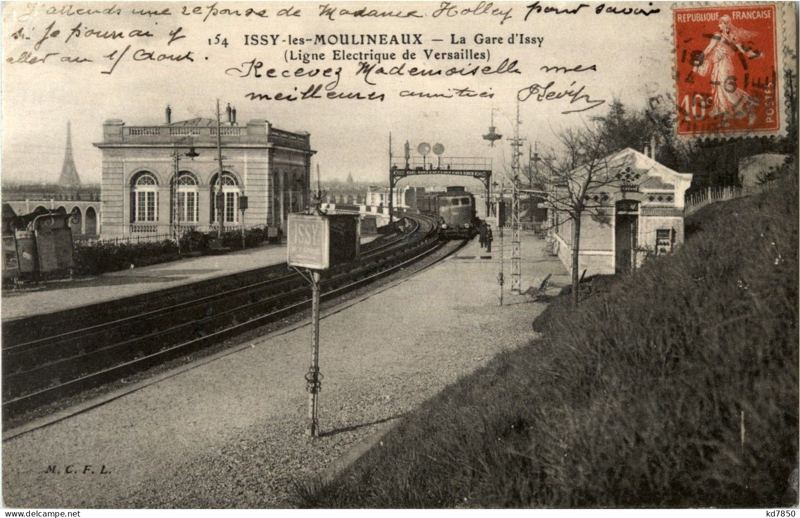 Issy Les Moulineaux - La Gare - Issy Les Moulineaux