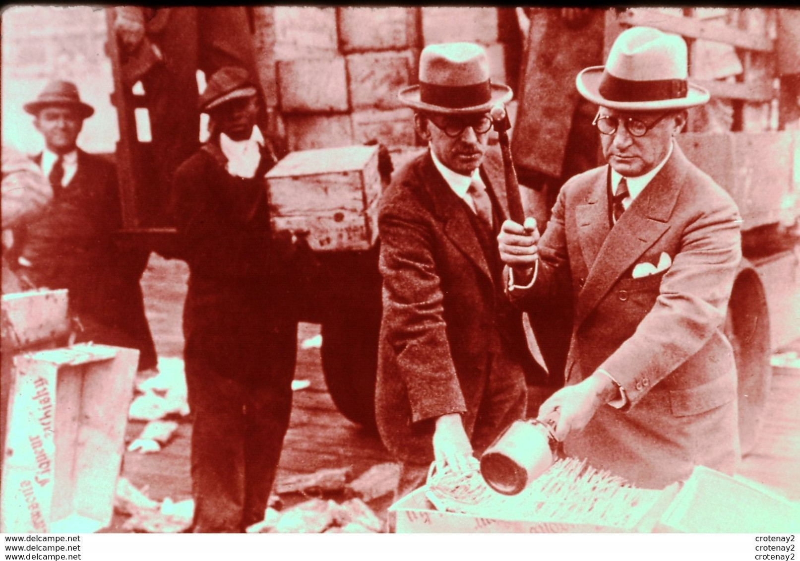 Photo Diapo Diapositive Slide ETATS UNIS Les Américains Au XXème Siècle N°1 La Prohibition Années 1920 Alcool VOIR ZOOM - Diapositivas