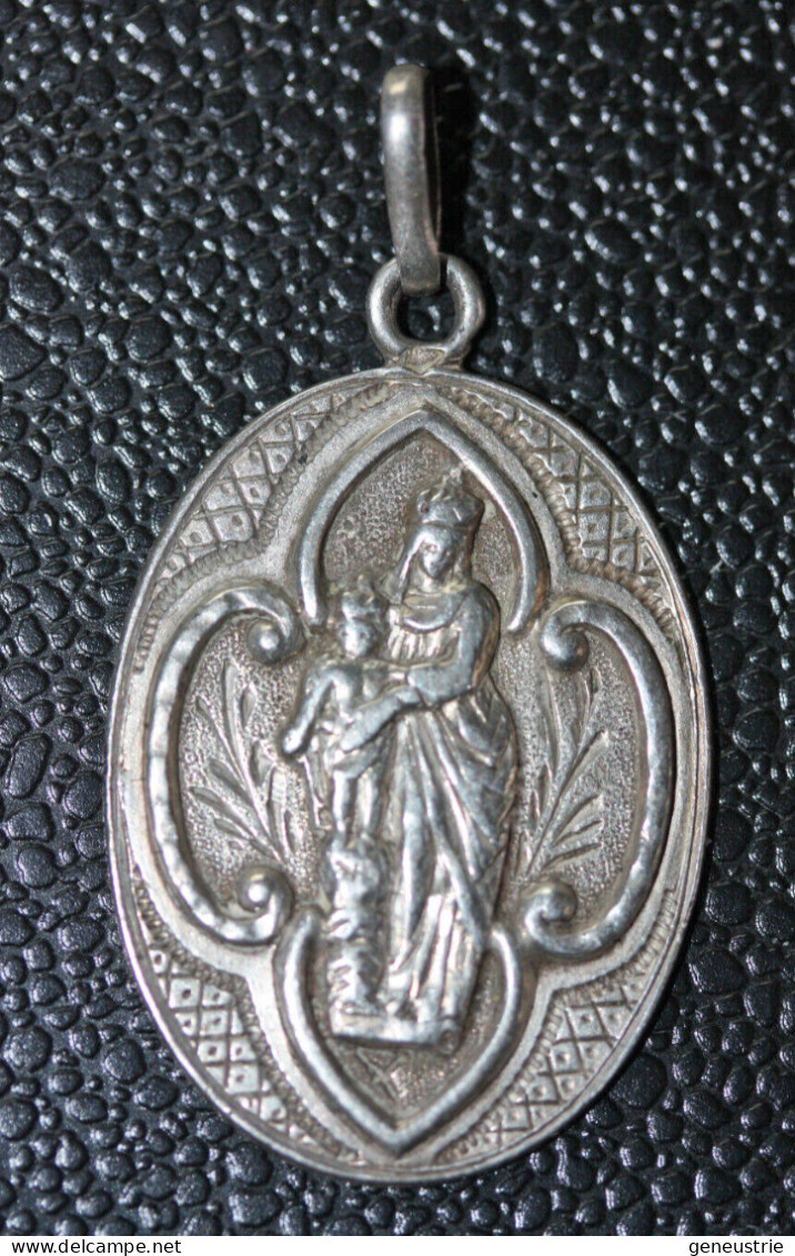 Très Beau Pendentif Médaille Religieuse Argent 800 "Vierge à L'Enfant - 1910" Religious Medal - Religion & Esotérisme