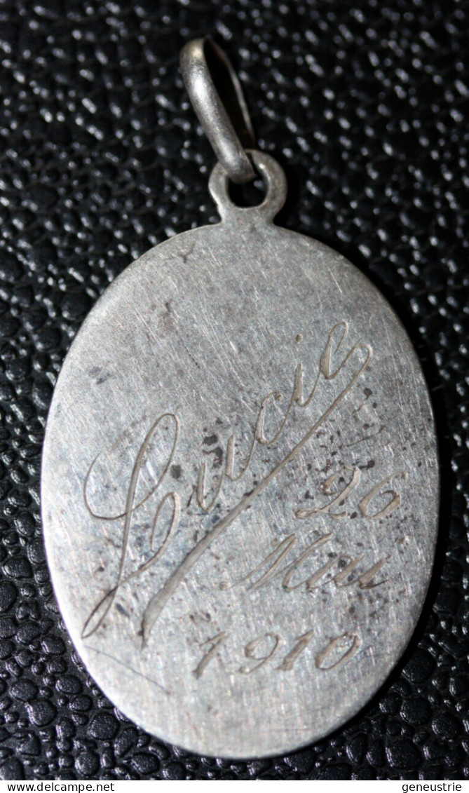 Très Beau Pendentif Médaille Religieuse Argent 800 "Vierge à L'Enfant - 1910" Religious Medal - Religion & Esotérisme