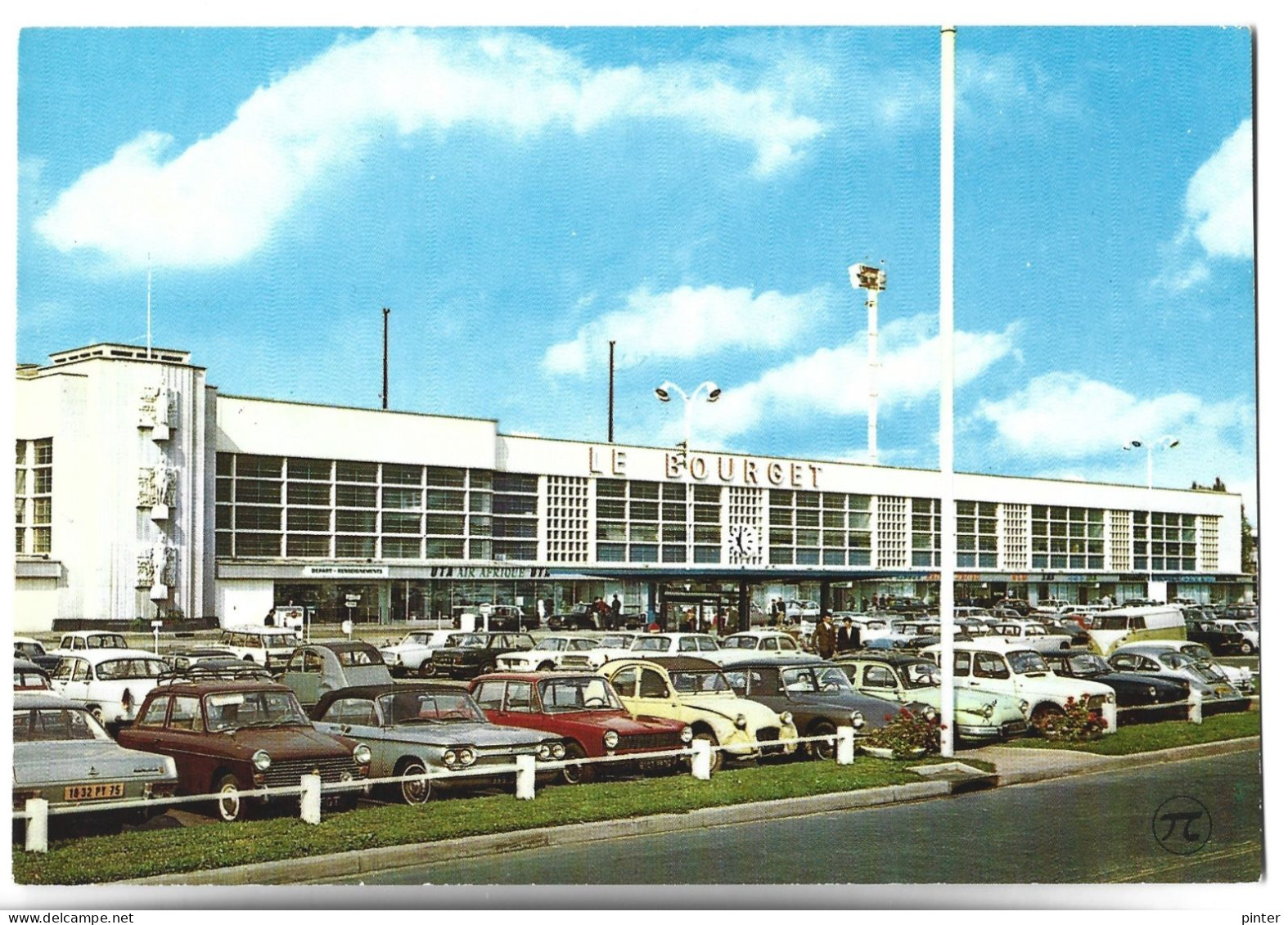 LE BOURGET - Aéroport De Paris Le Bourget - L'entrée De L'aérogare - Le Bourget