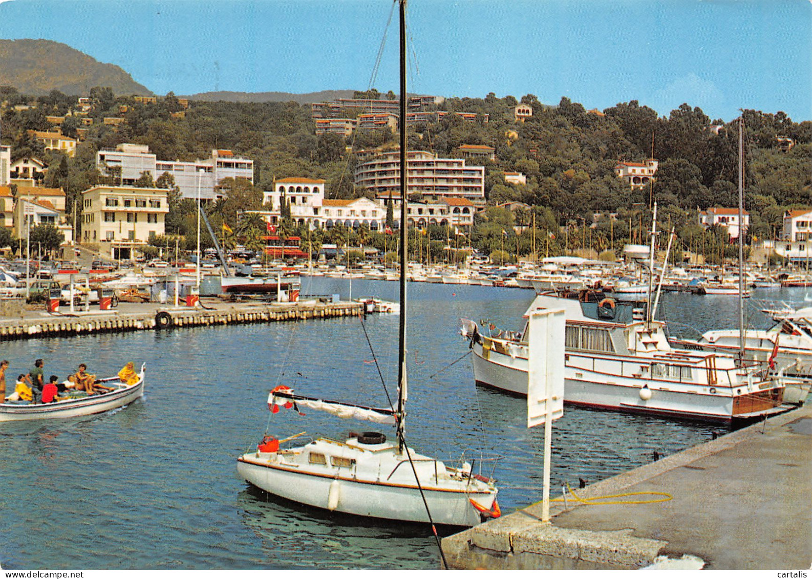 83-LE LAVANDOU-N°3773-C/0123 - Le Lavandou