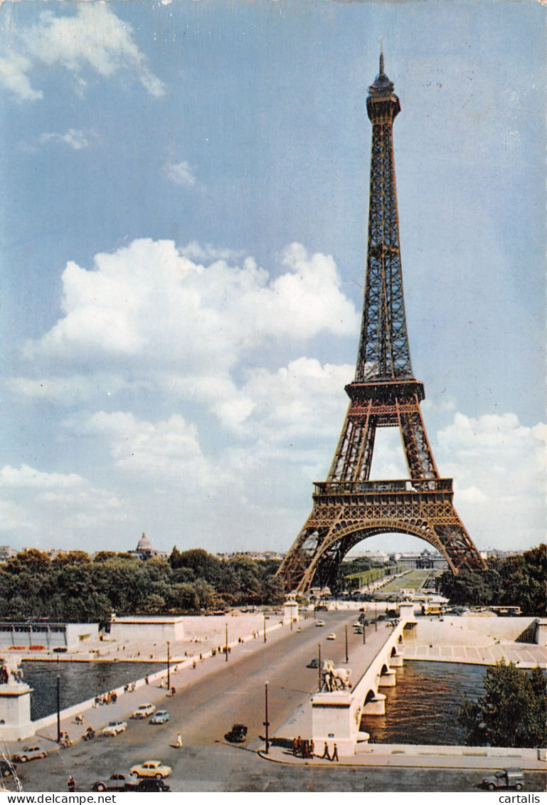 75-PARIS LA TOUR EIFFEL-N°3773-D/0327 - Tour Eiffel