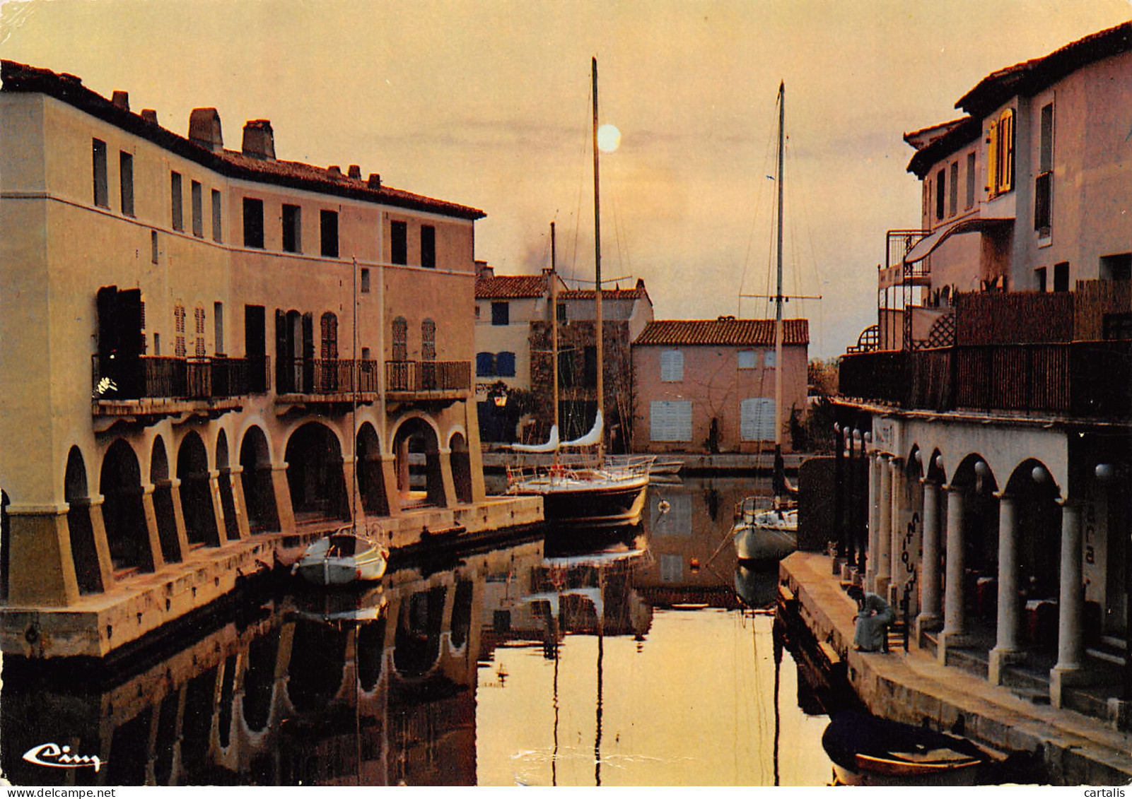 83-PORT GRIMAUD-N°3777-D/0121 - Port Grimaud