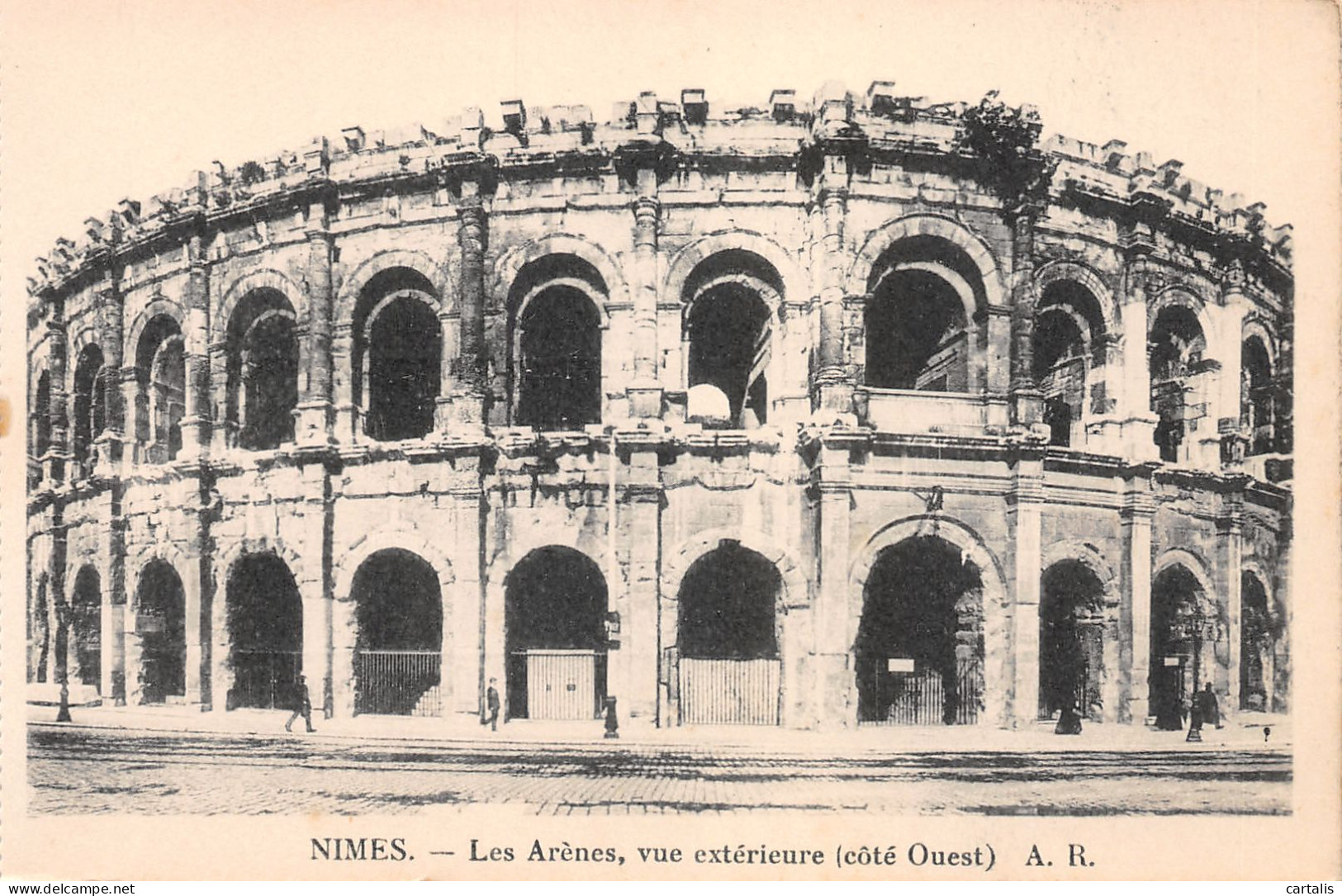 30-NIMES-N°3778-E/0027 - Nîmes