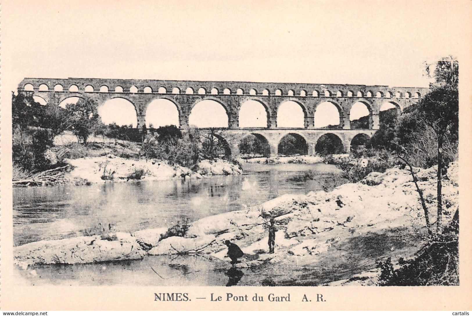 30-NIMES-N°3778-E/0029 - Nîmes