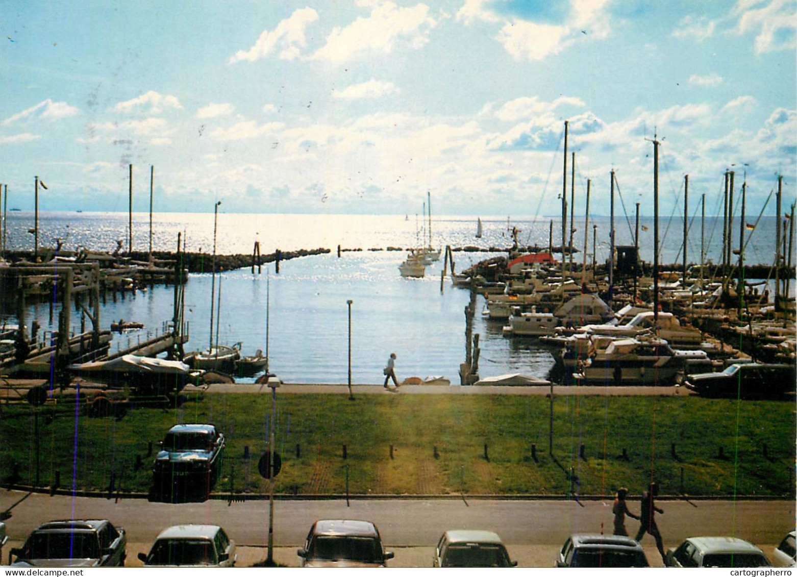 Navigation Sailing Vessels & Boats Themed Postcard Ostseeheilbad Gromitz Yacht - Voiliers