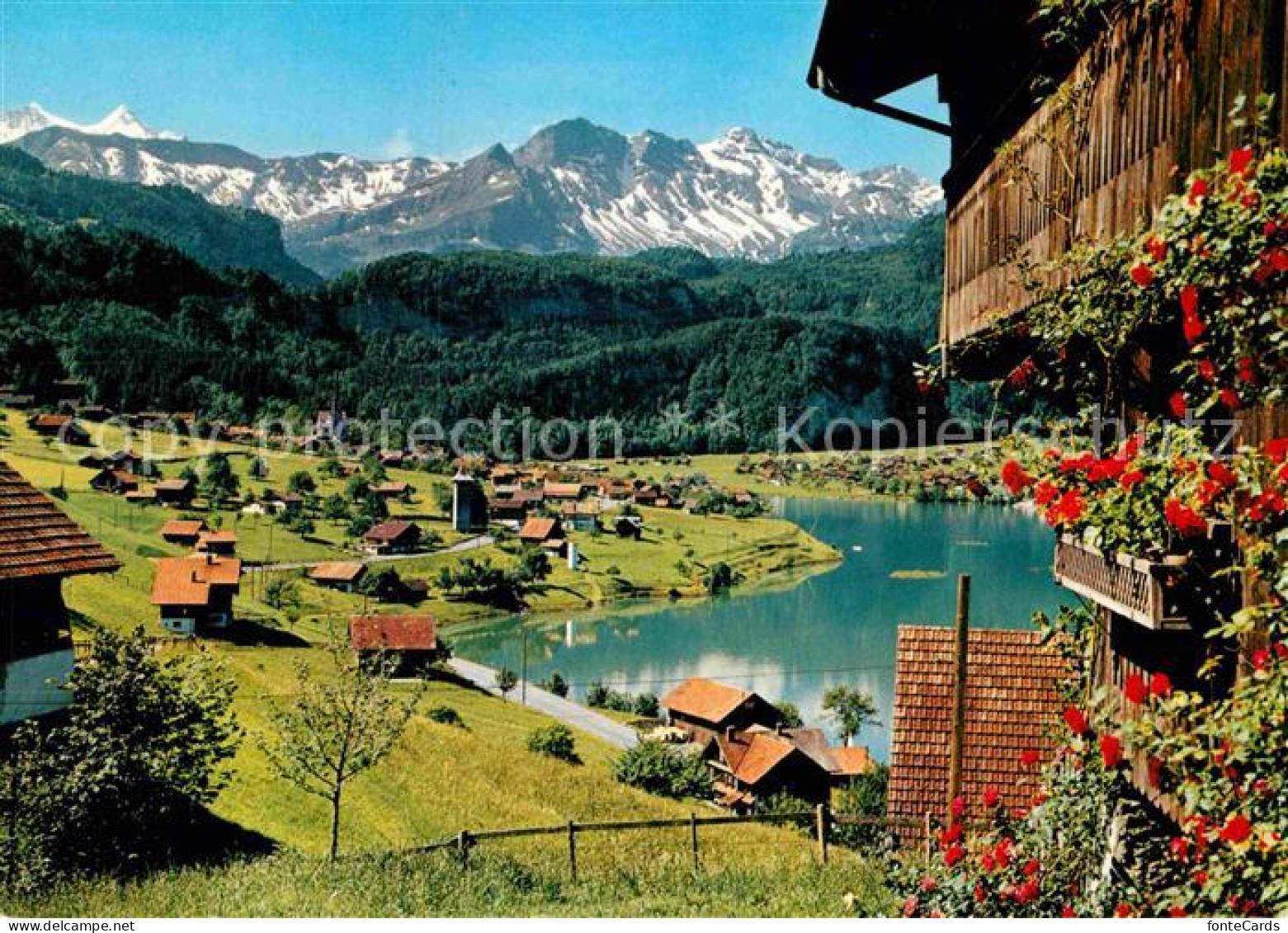 12880122 Lungern Panorama Mit Lungernsee Blick Zum Wetterhorn Lungern - Autres & Non Classés