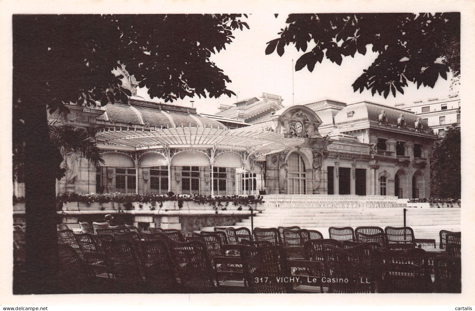 03-VICHY-N°3780-E/0371 - Vichy