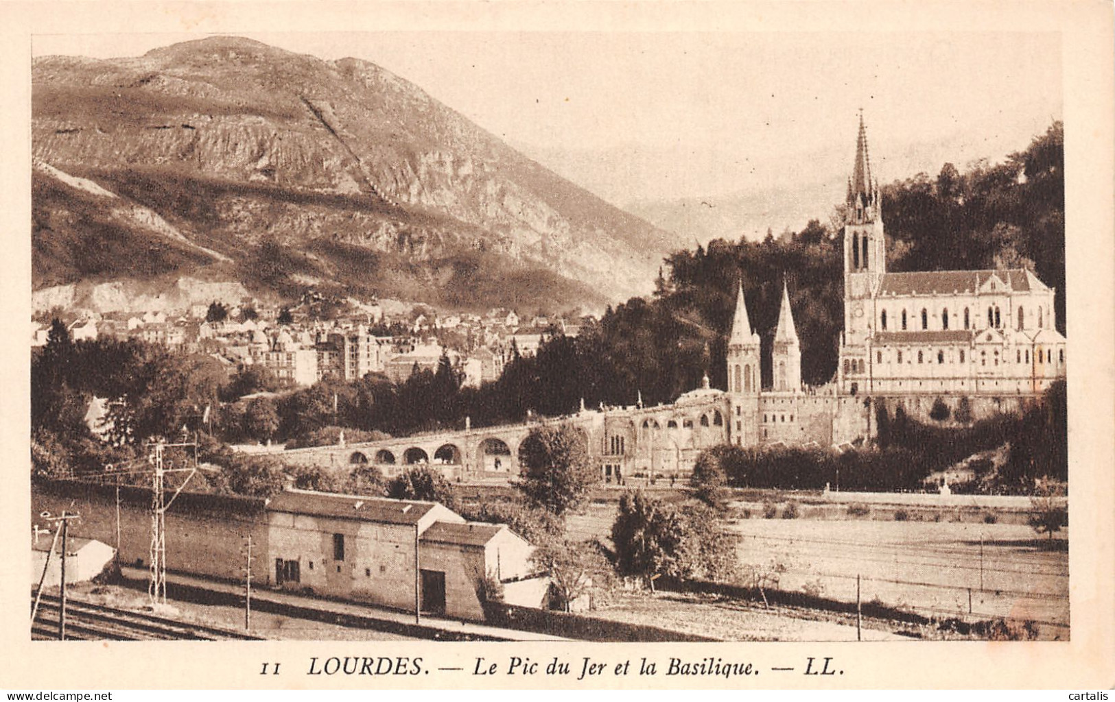 65-LOURDES-N°3781-E/0227 - Lourdes