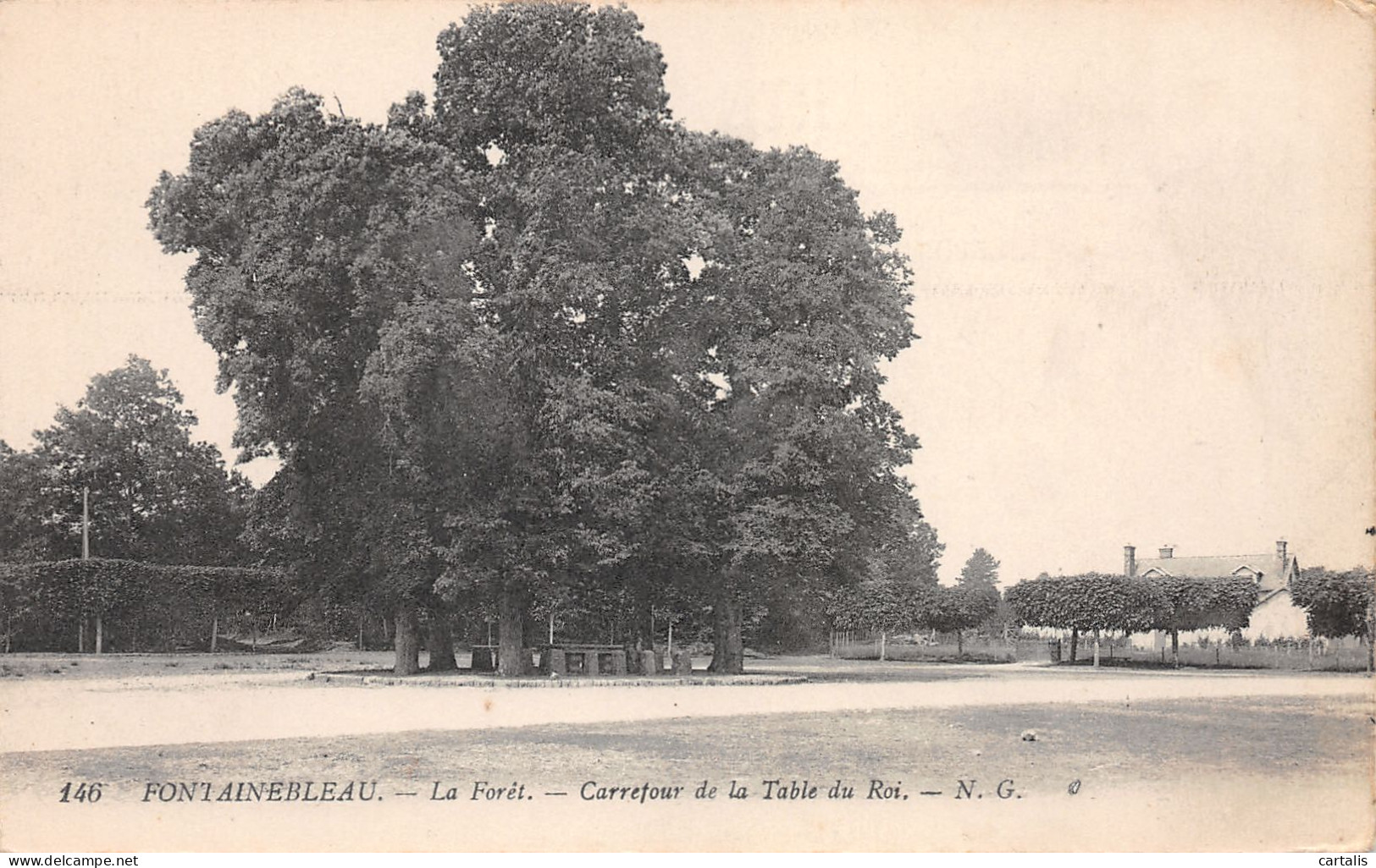 77-FONTAINEBLEAU-N°3781-E/0177 - Fontainebleau