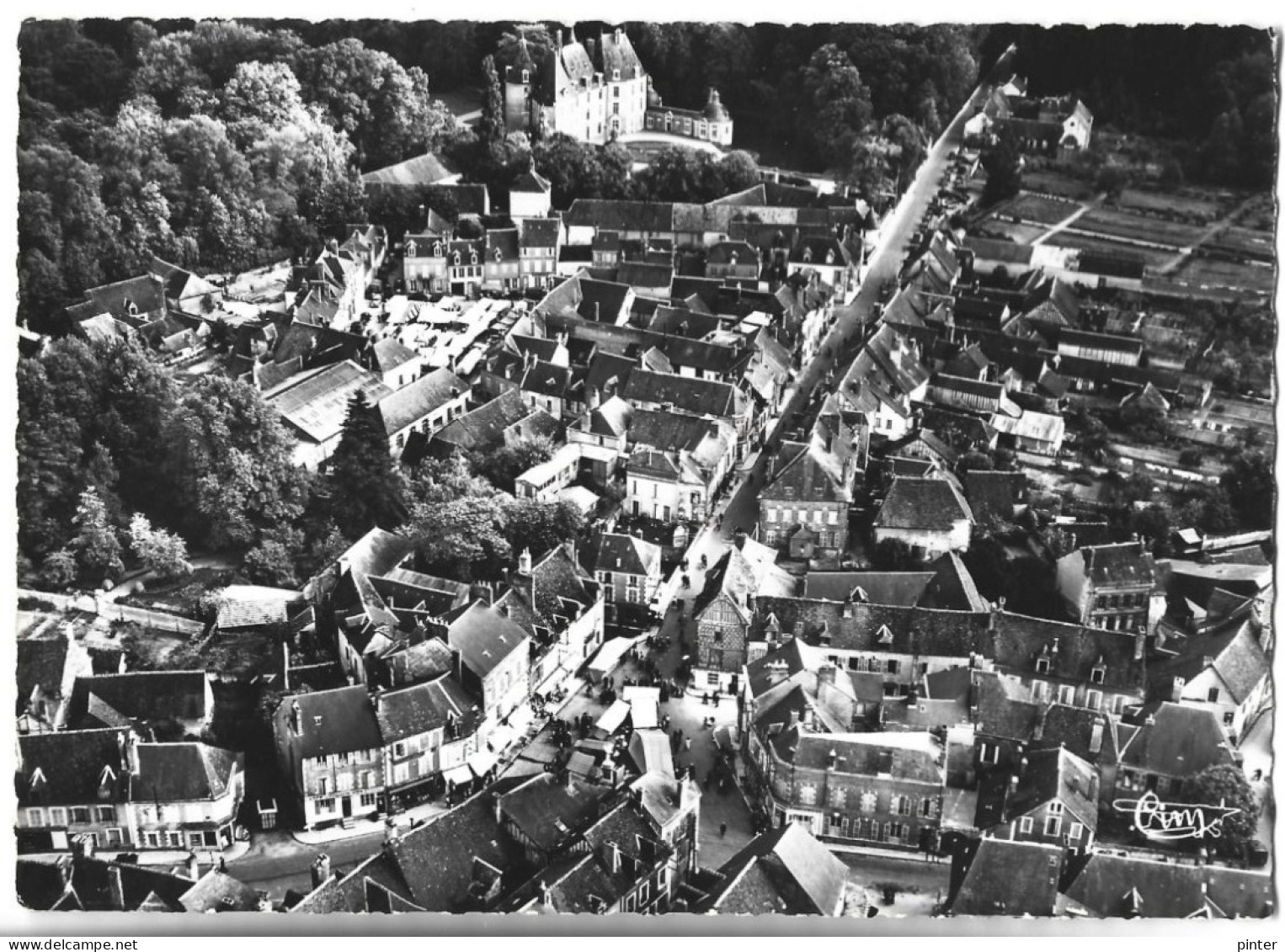 CHATEAURENARD - Place De La République Et Rue Principale - Otros & Sin Clasificación