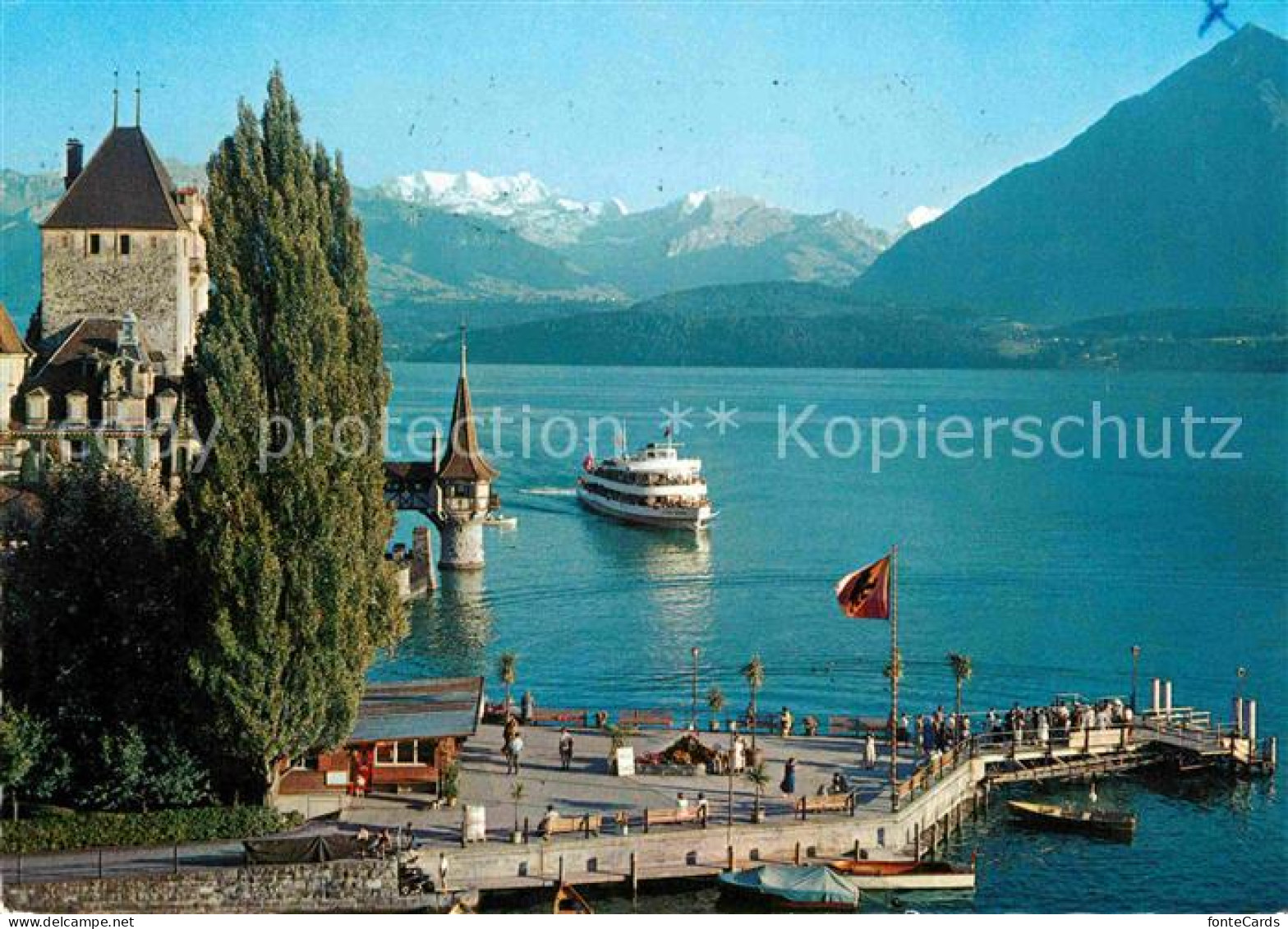 12790512 Oberhofen Thunersee Schloss Und Schiffsanlegestelle Mit Bluemlisalp Und - Andere & Zonder Classificatie