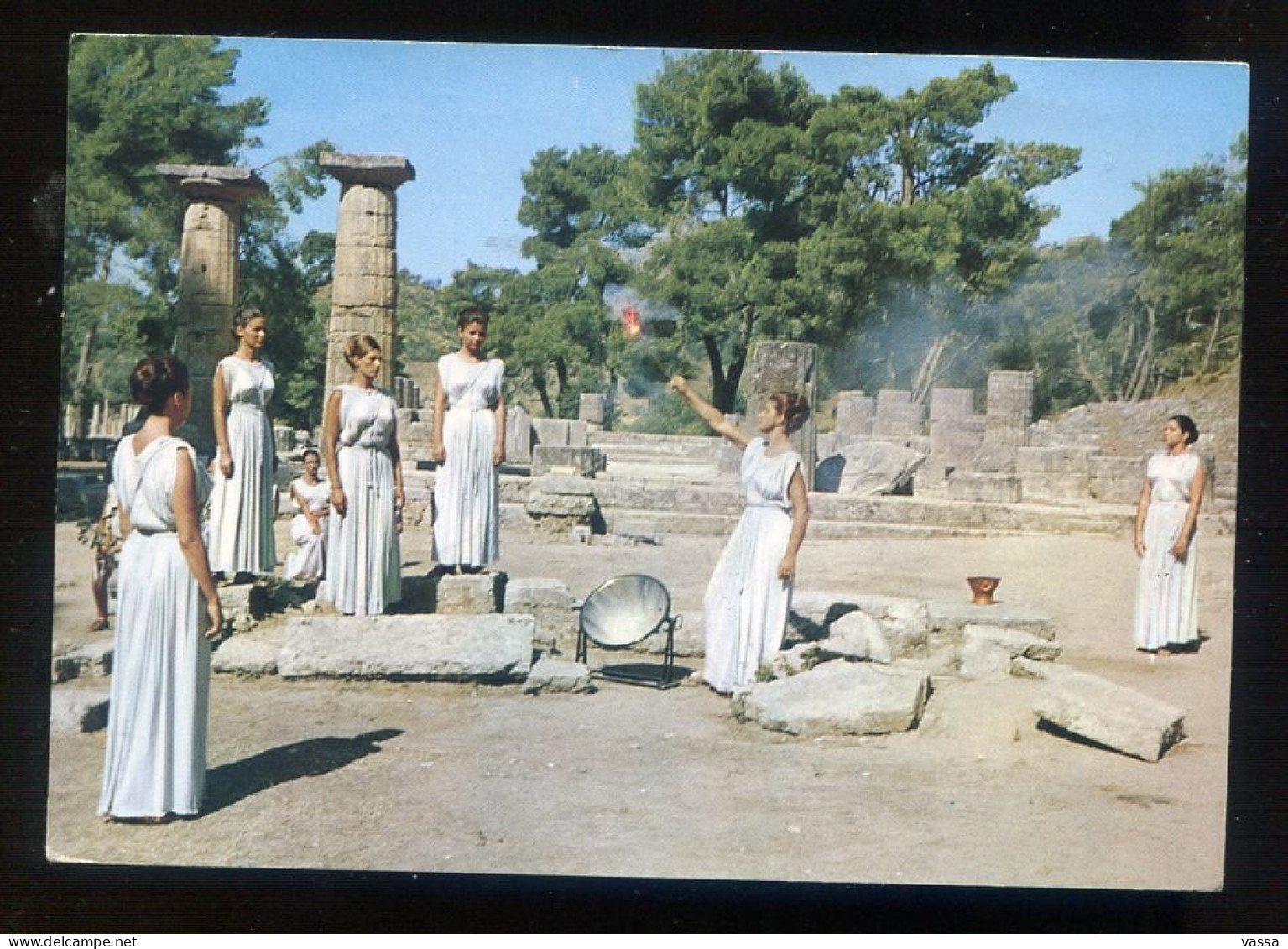 1968 - OLYMPIE - L'allumage De La Flamme Olympique,  Ed. DIADAKIS 944 . Postmark KATAKOLON Grèce , Greece - Grèce