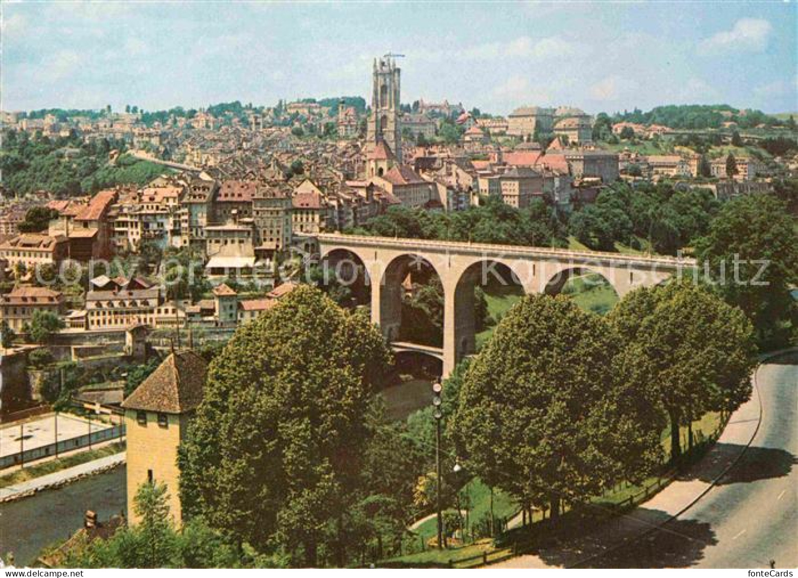 12771052 Fribourg FR Pont De Zaehringen Et Cathedrale Fribourg FR - Sonstige & Ohne Zuordnung