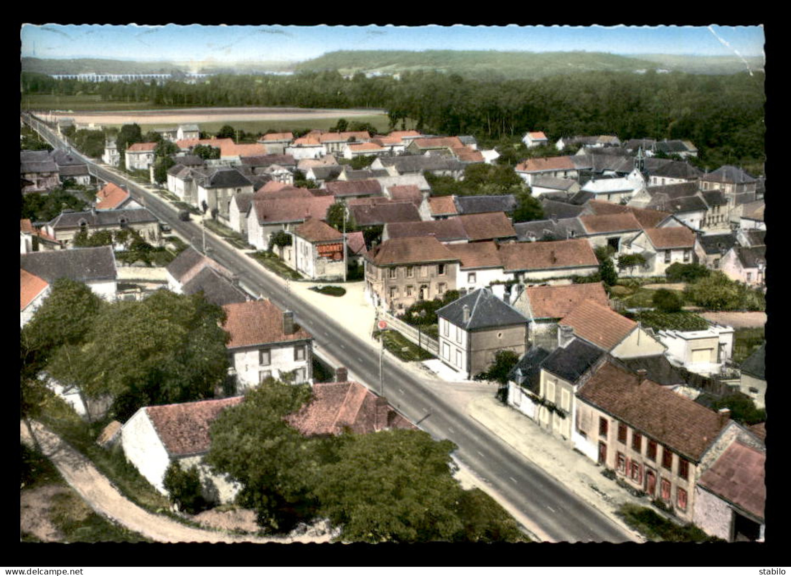 77 - JUTIGNY - VUE AERIENNE - Other & Unclassified