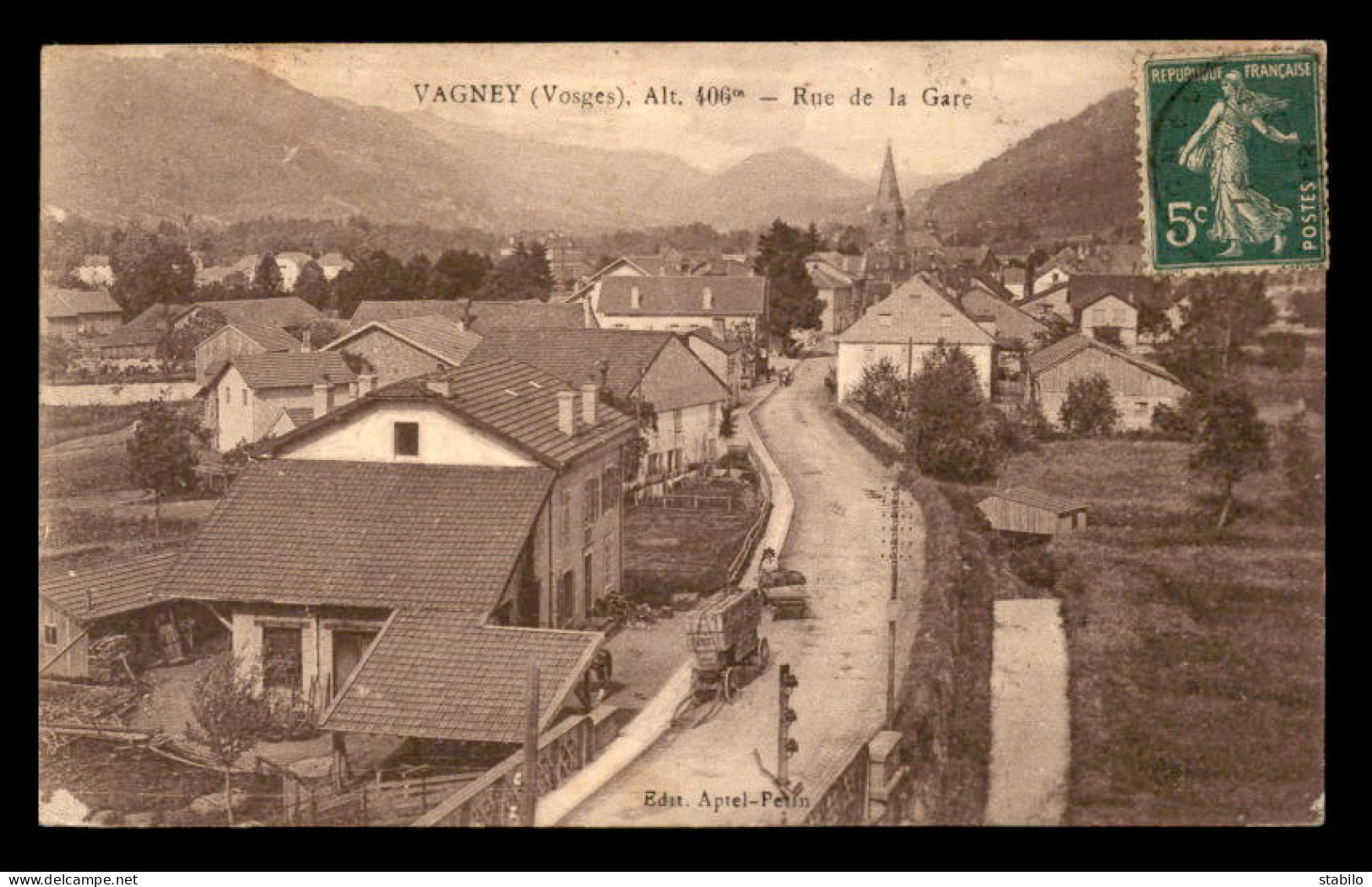 88 - VAGNEY - RUE DE LA GARE - VOIR ETAT - Other & Unclassified