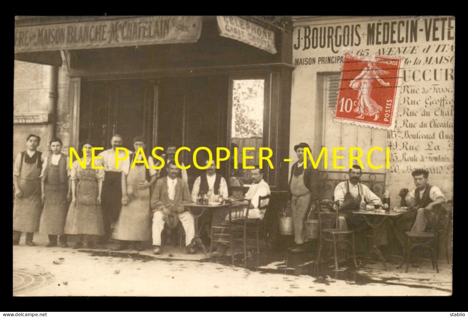 75 - PARIS 13EME - CAFE DE MAISON-BLANCHE 65 AVENUE D'ITALIE - BOURGEOIS VETERINAIRE - CARTE PHOTO ORIGINALE - Distrito: 13