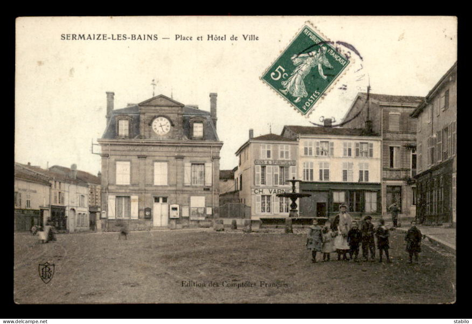 51 - SERMAIZE-LES-BAINS - PLACE ET HOTEL DE VILLE - EDITION DES COMPTOIRS FRANCAIS - CARTE COLORISEE - Sermaize-les-Bains