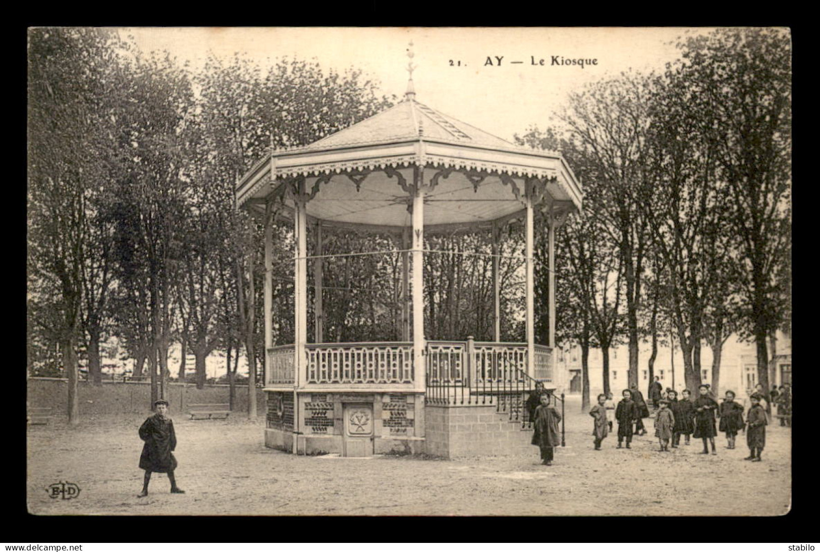 51 - AY - LE KIOSQUE DE LA MUSIQUE - Ay En Champagne