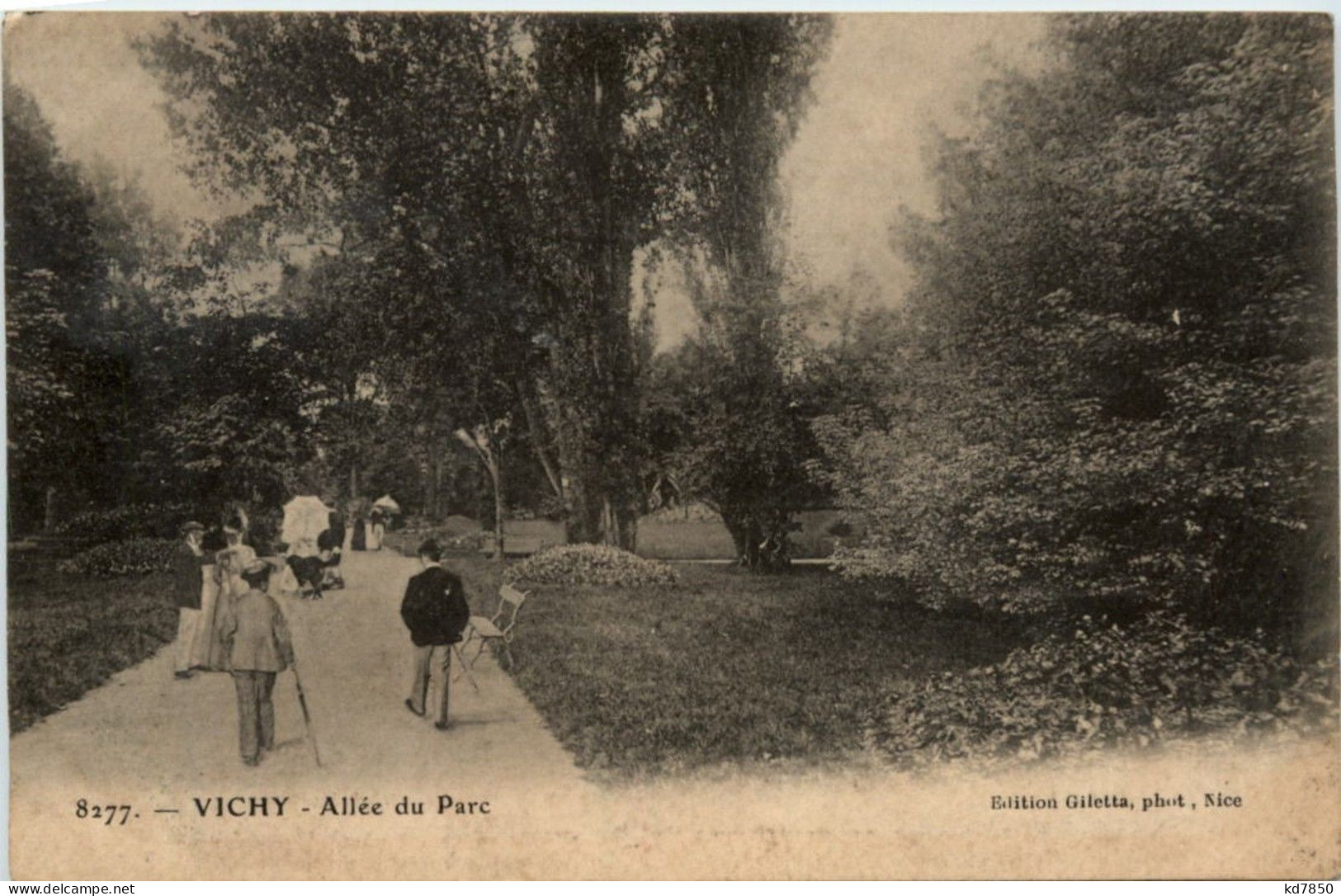 Vichy - Allee Du Parc - Vichy