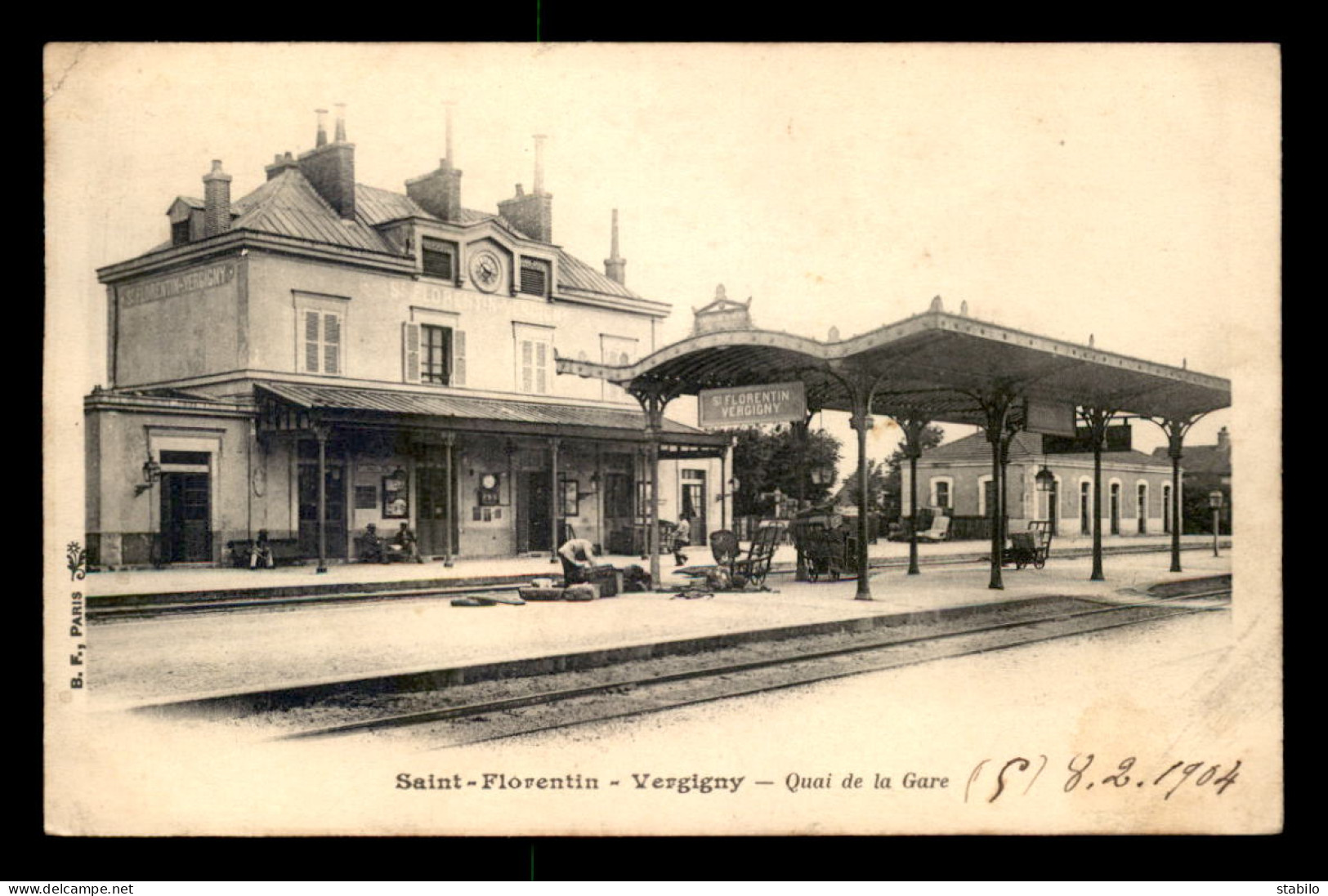 89 - ST-FLORENTIN-VERGIGNY - LE QUAI DE LA GARE DE CHEMIN DE FER - Saint Florentin