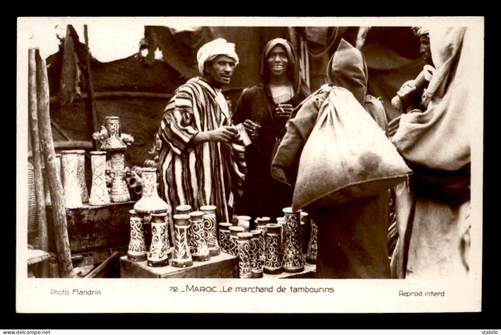 SCENES ET TYPES - MAROC - LE MARCHAND DE TAMBOURINS - EDITEUR FLANDRIN - Altri & Non Classificati