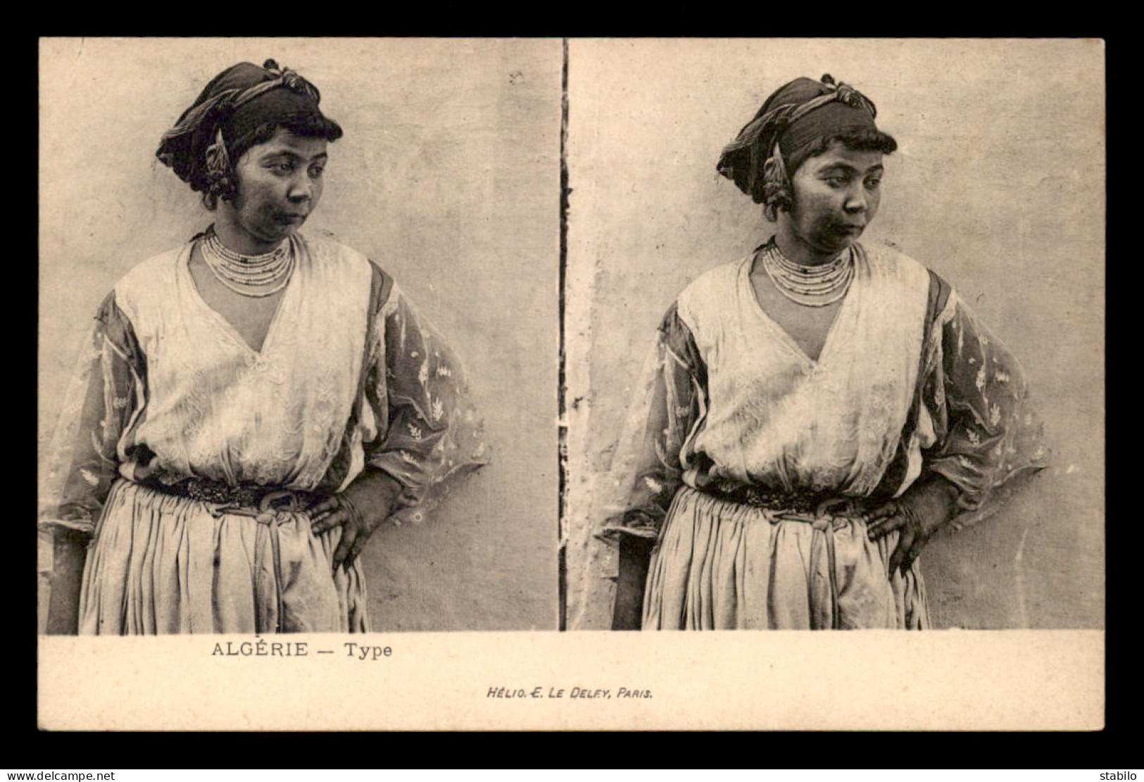 SCENES ET TYPES - ALGERIE - FEMME - CARTE STEREO - EDITEUR HELIO EL LE DELFY - Plaatsen