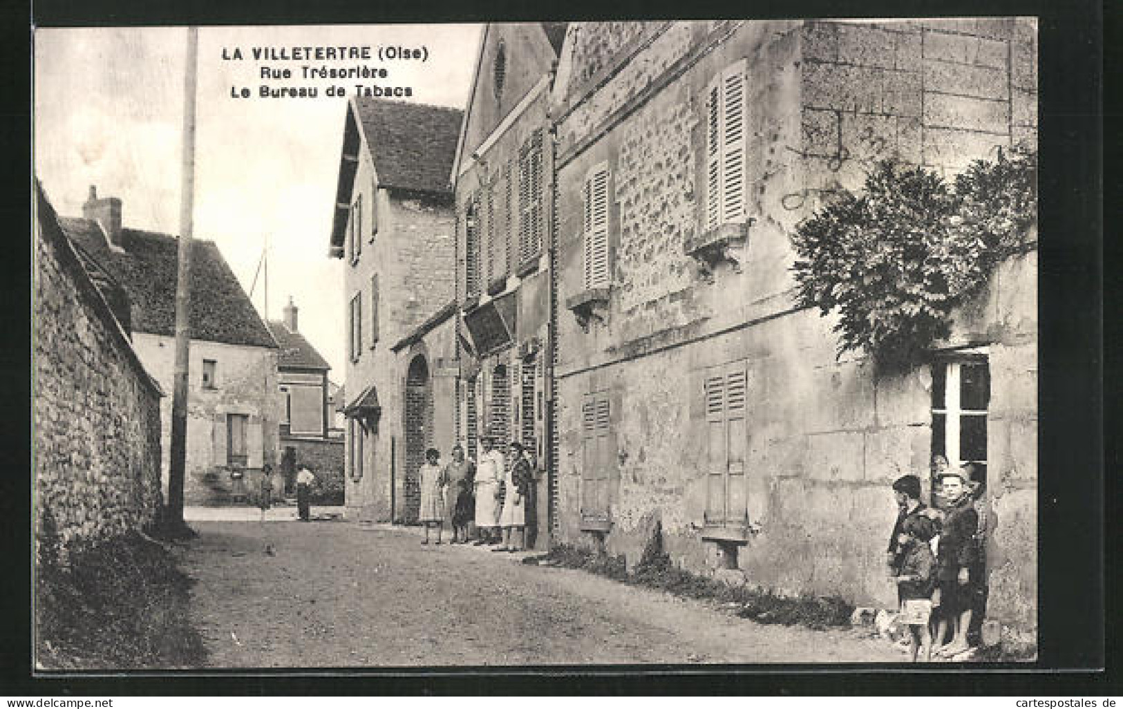 CPA La Villetertre, Rue Trésorière, Le Bureau De Tabac  - Other & Unclassified