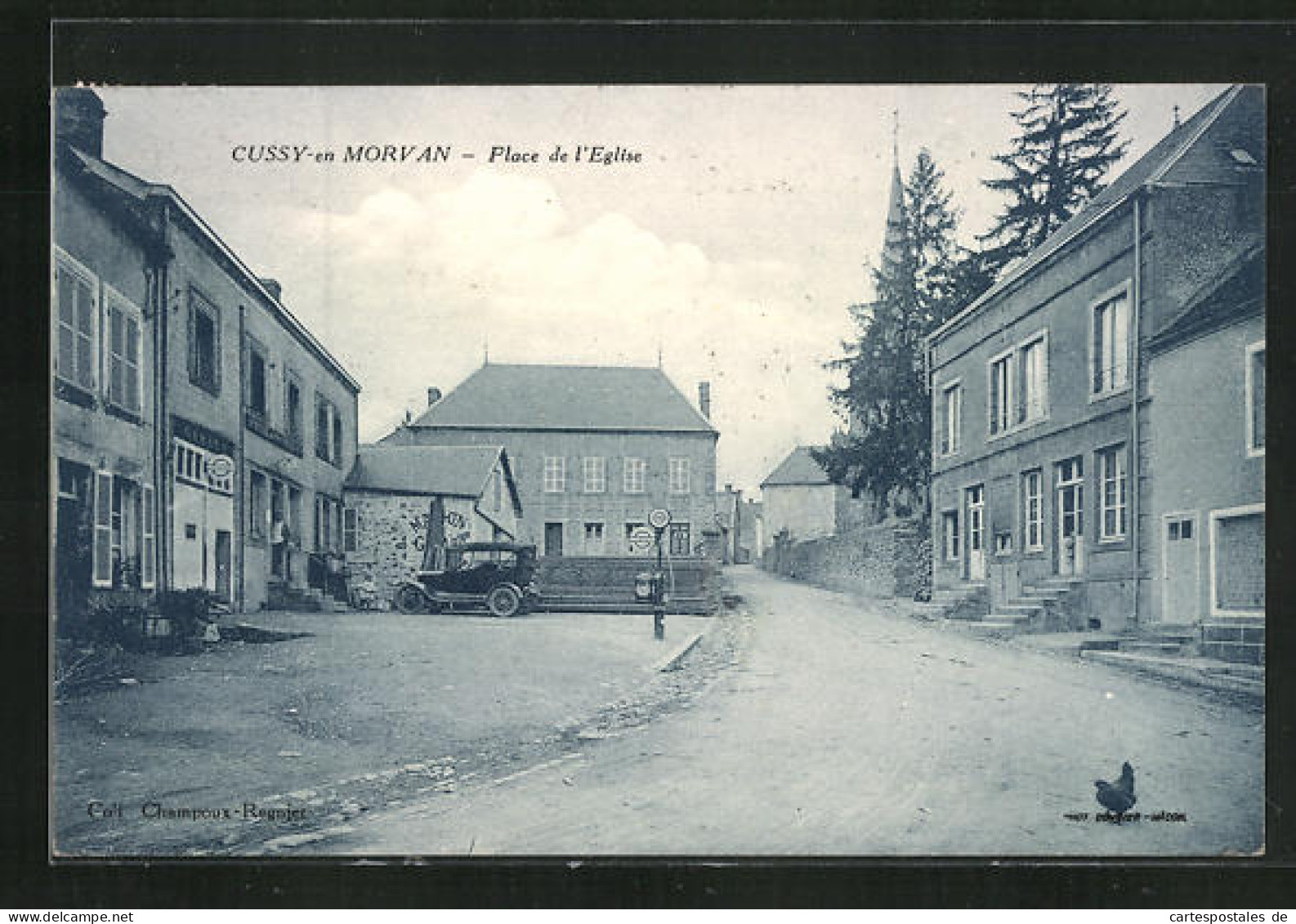 CPA Cussy-en-Morvan, Place De L'Eglise  - Other & Unclassified