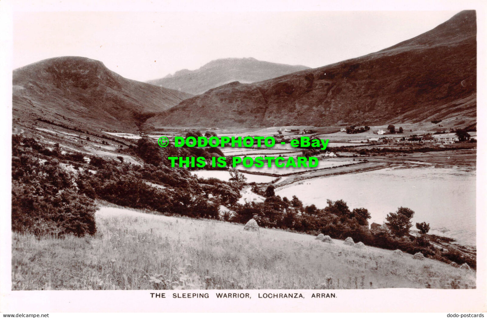 R533190 Arran. The Sleeping Warrior. Lochranza. Holmes Real Photo Series - Wereld