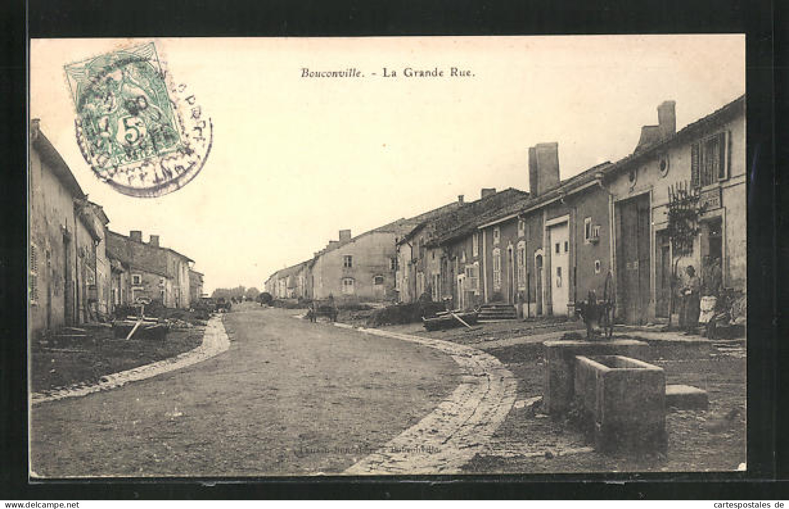 CPA Bouconville, La Grande Rue, Vue De La Rue  - Autres & Non Classés