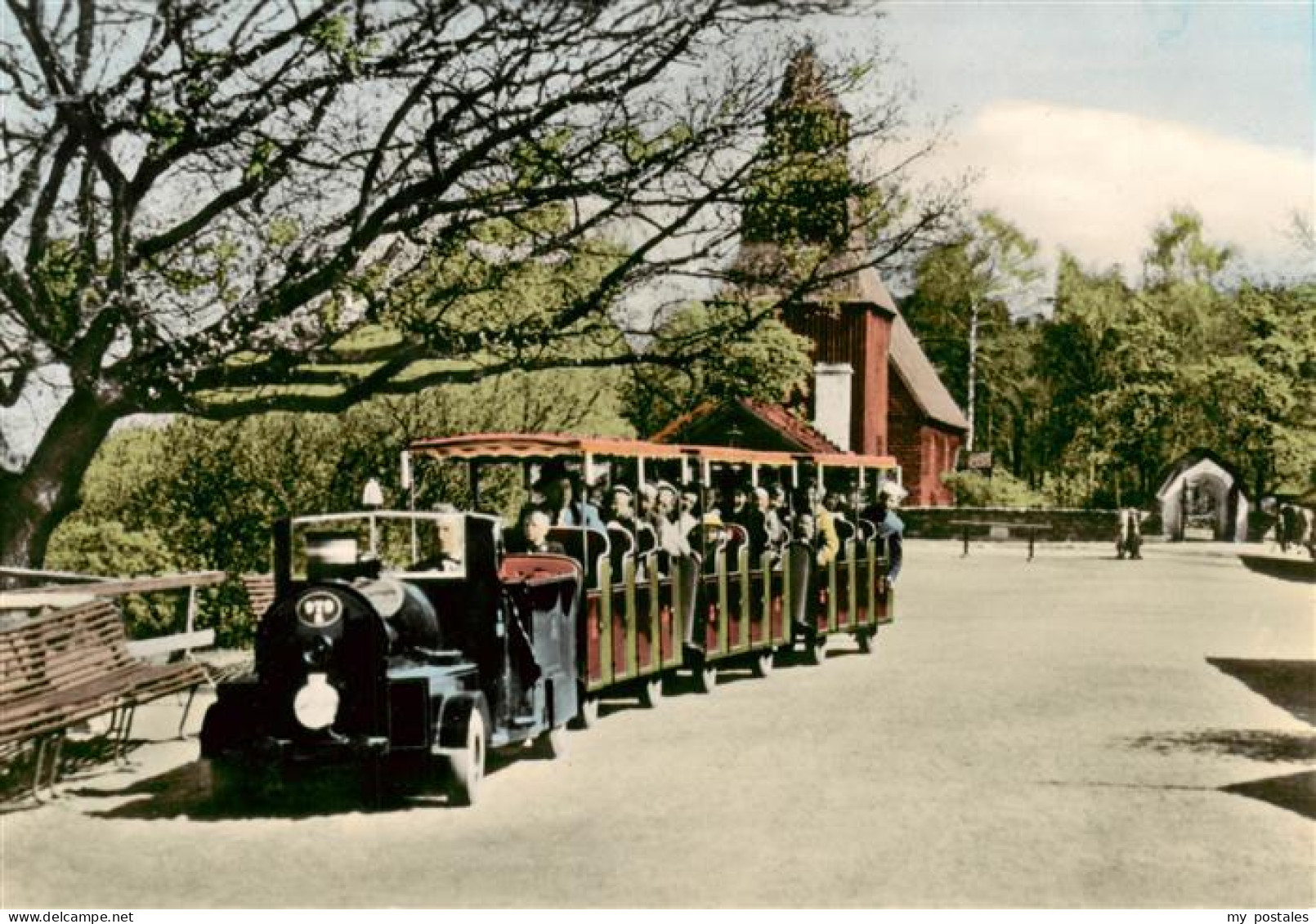 73900237 Skansen Stockholm Sweden Marknadsgata Med Lilla Taget  - Zweden