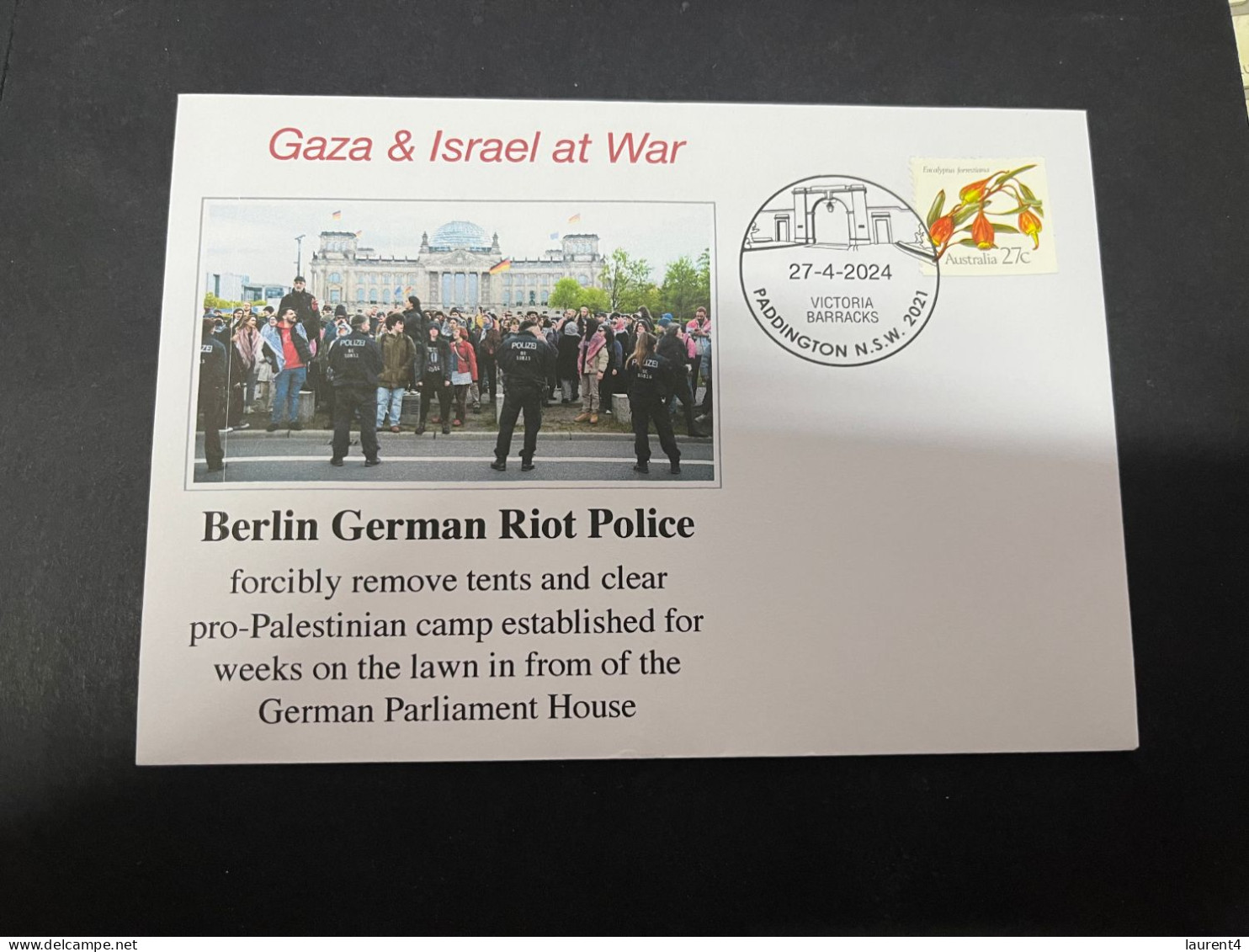 28-4-2024 (3 Z 17) GAZA - Berlin German Riot Police Forcibly Remove Tents And Clear Por-Plestian Camp On Lawn - Militaria