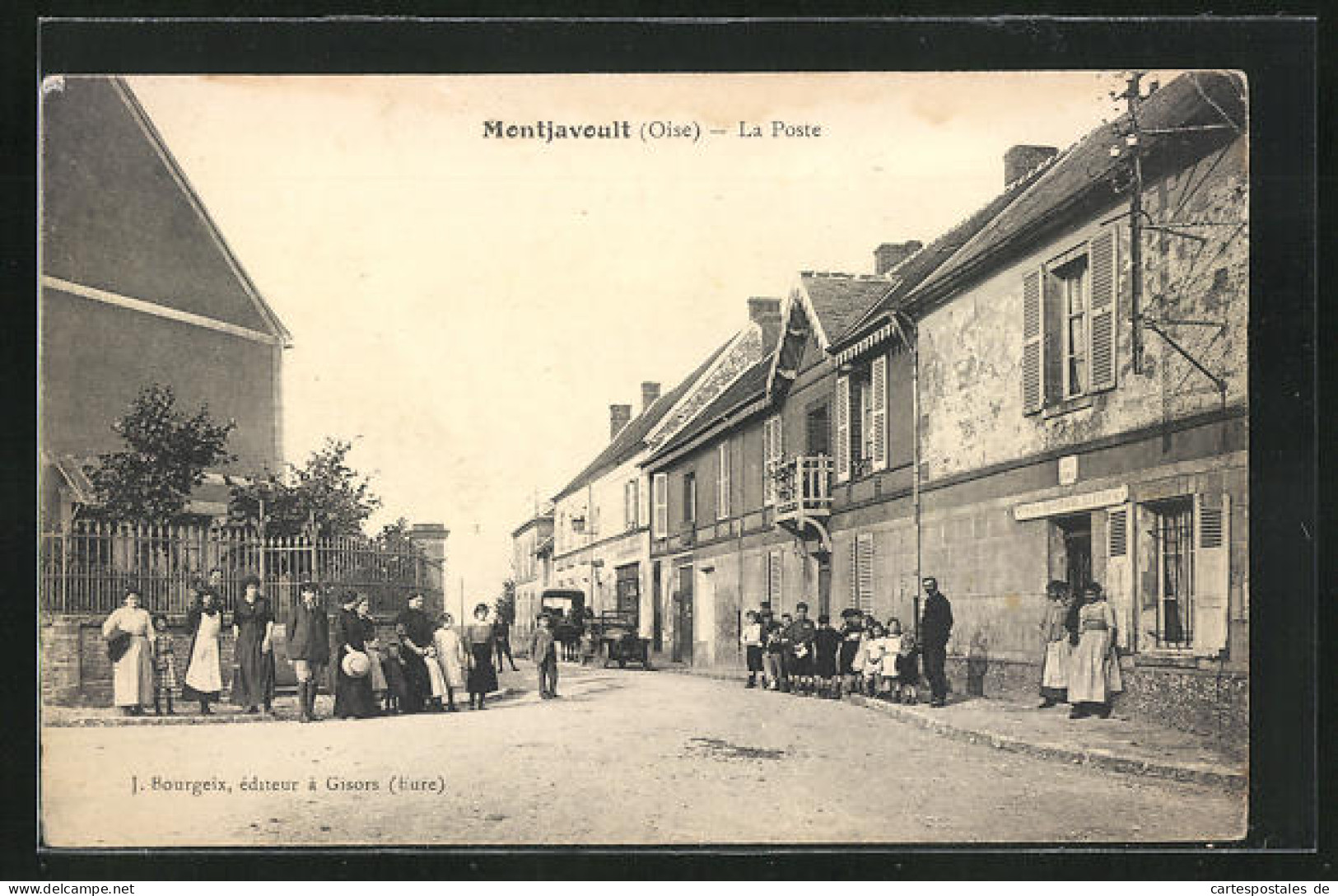 CPA Montjavoult, La Poste, Vue Partielle  - Montjavoult