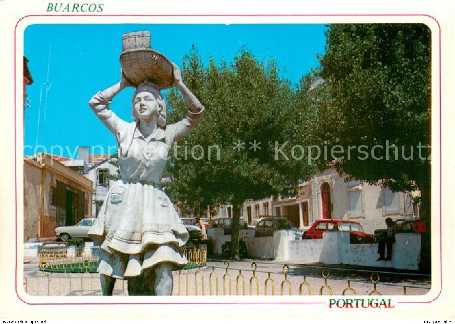 73784479 Buarcos PT Varina De Buarcos Fishwife Statue  - Andere & Zonder Classificatie