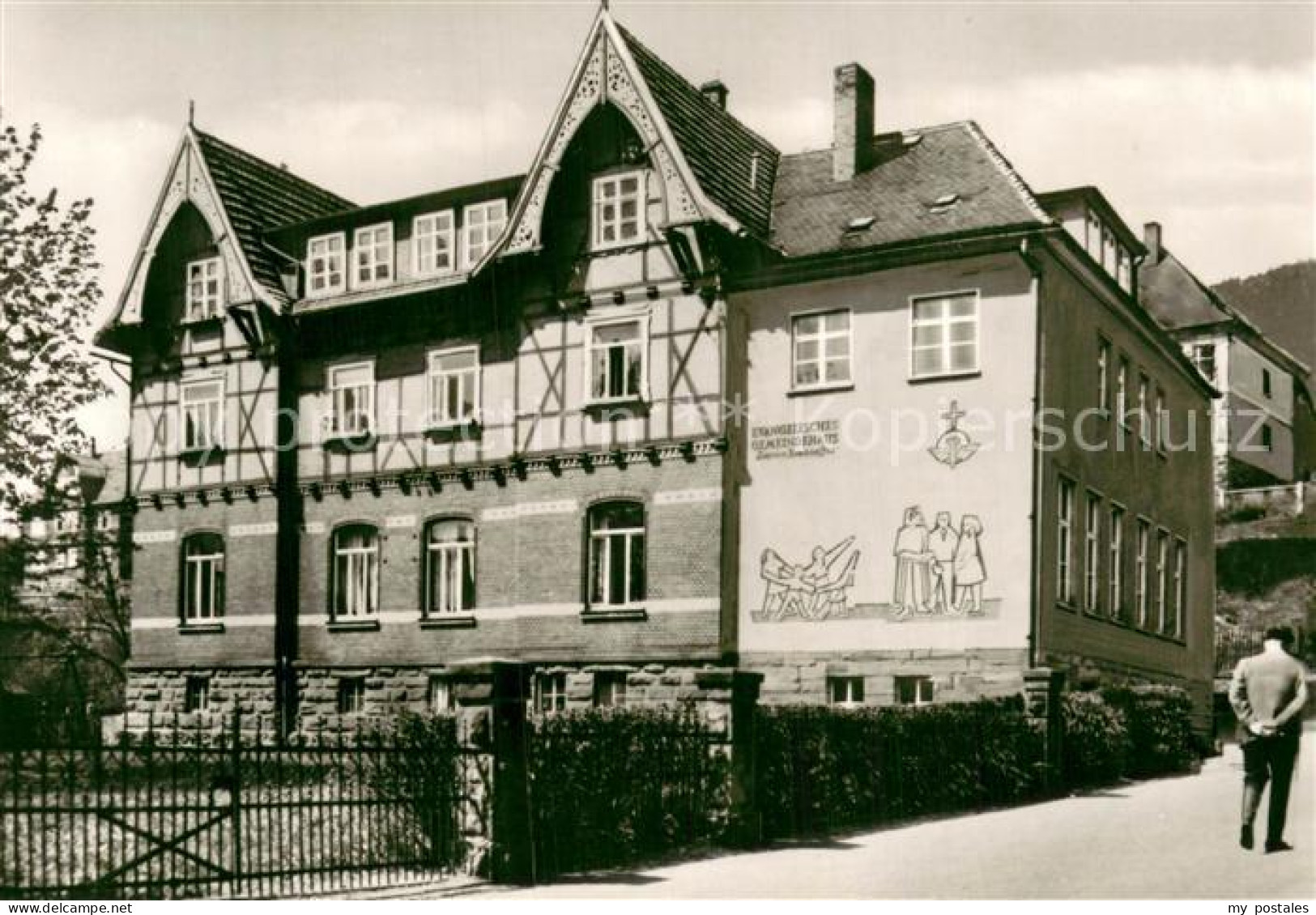 73784422 Steinbach Hallenberg Dietrich-Bornhoeffer-Haus Aussenansicht Steinbach  - Schmalkalden