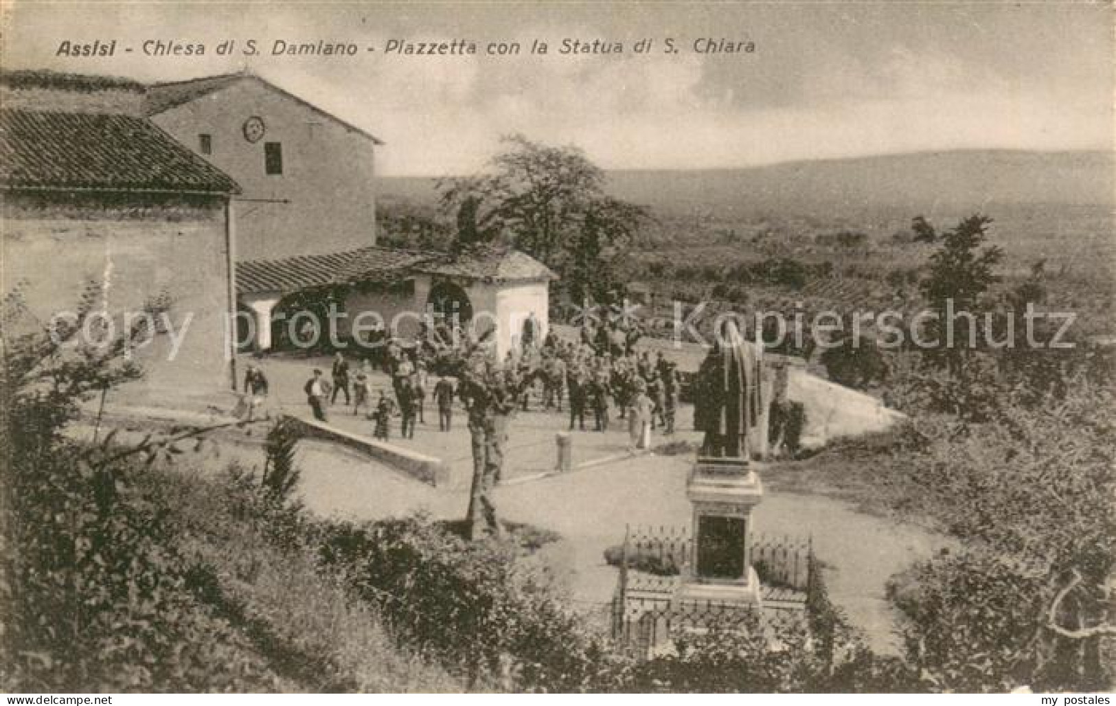 73783604 Assisi Umbria Chiesa Di San Damiano Piazzetta Con La Statua Di Santa Cl - Andere & Zonder Classificatie