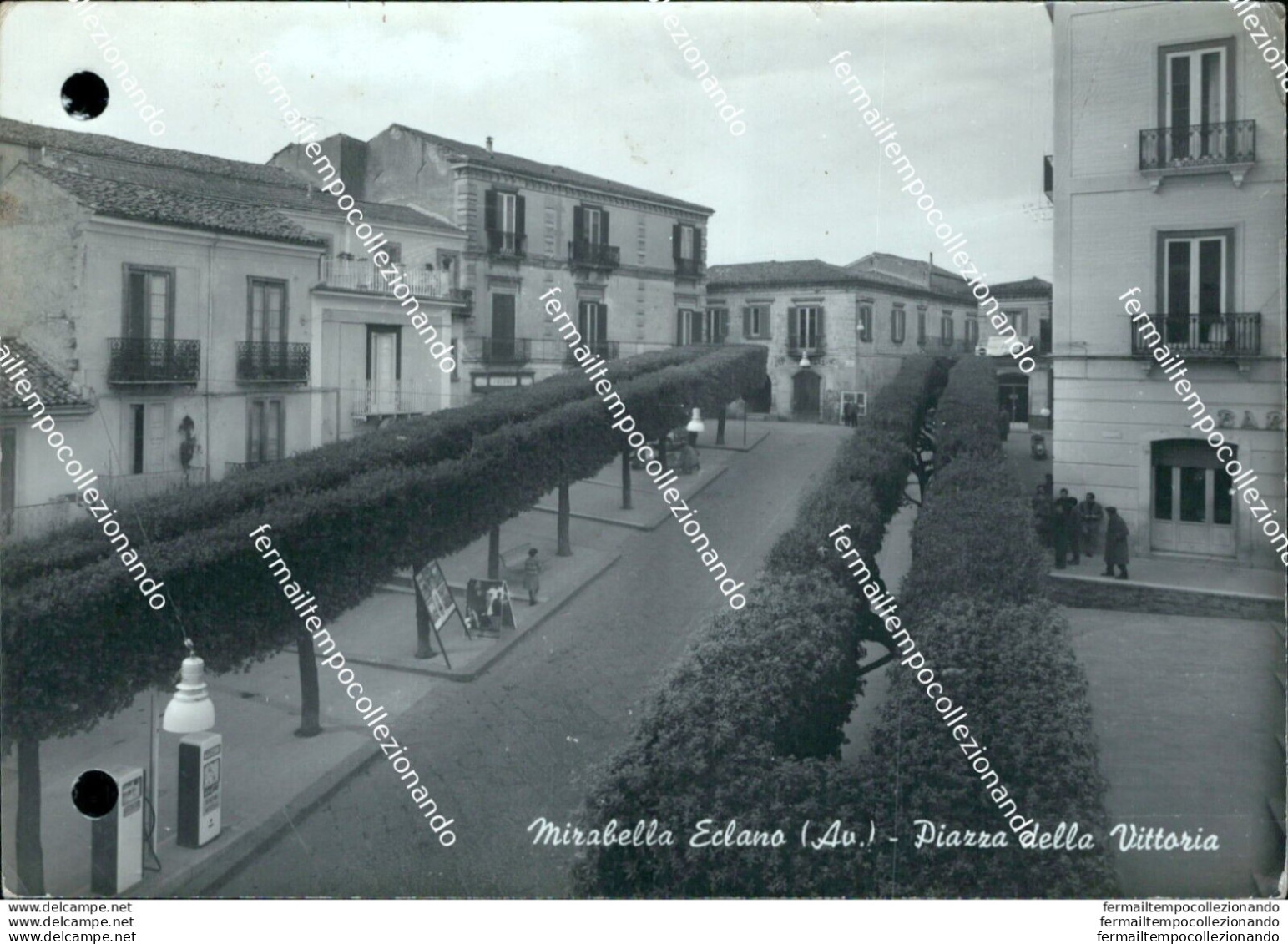 Bc429 Cartolina Mirabella Eclano Piazza Della Vittoria  Fori D'archivio Avellino - Avellino