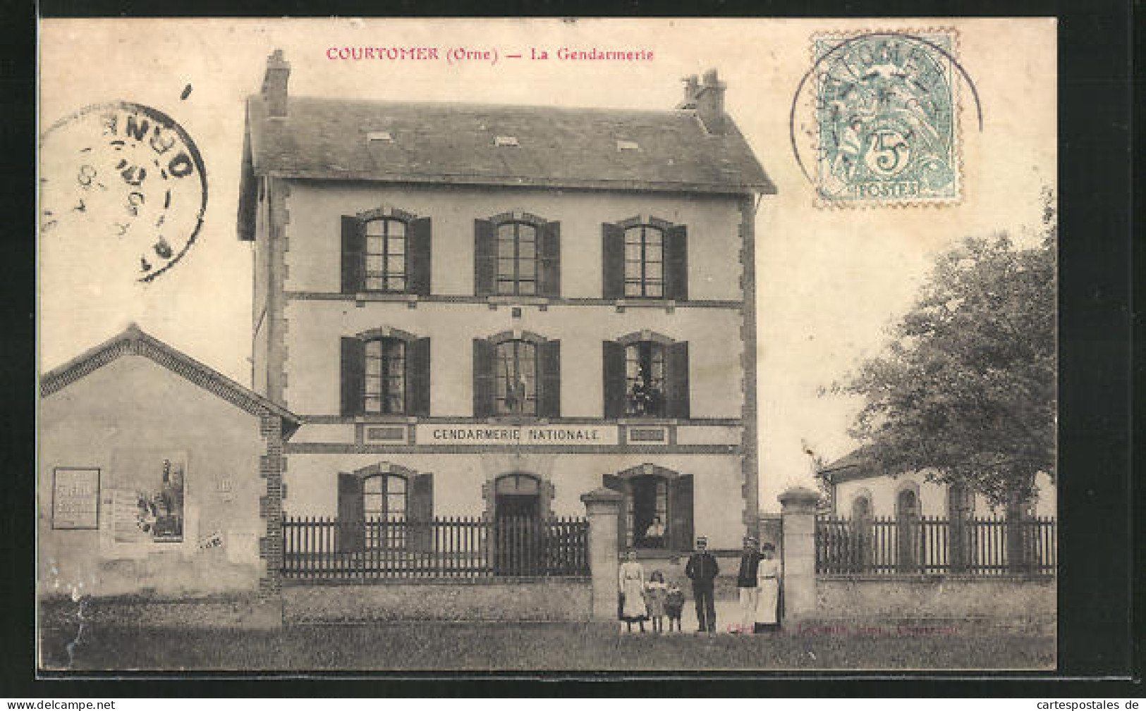 CPA Courtomer,  Vue De Gendarmerie  - Courtomer