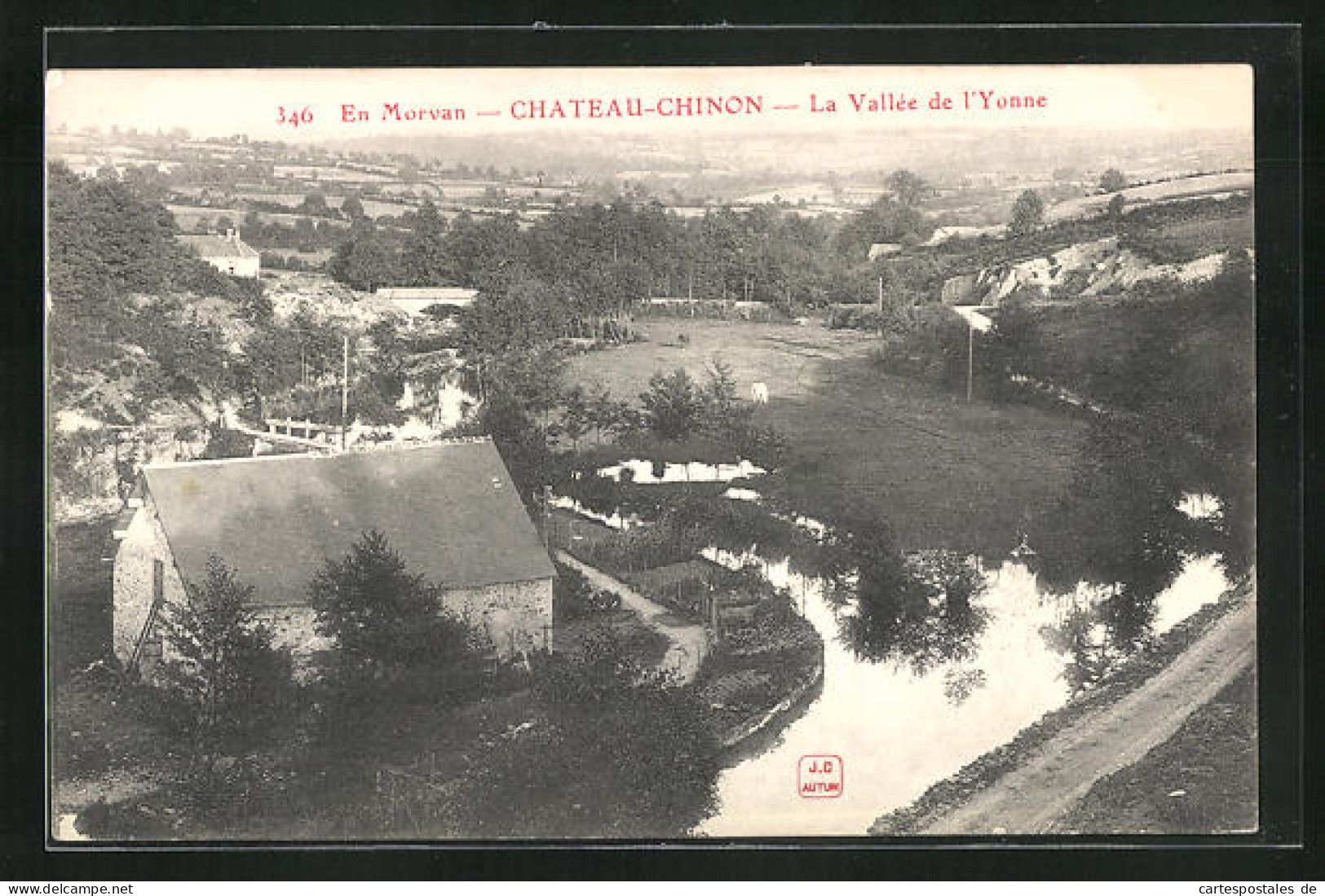 CPA Chateau-Chinon, La Vallée De L'Yonne  - Chateau Chinon