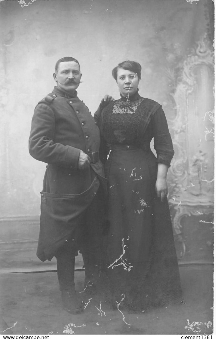 Militaria WW1 Guerre 1914 1918 Carte Photo Soldat Militaire Portrait Avec Une Femme - War 1914-18