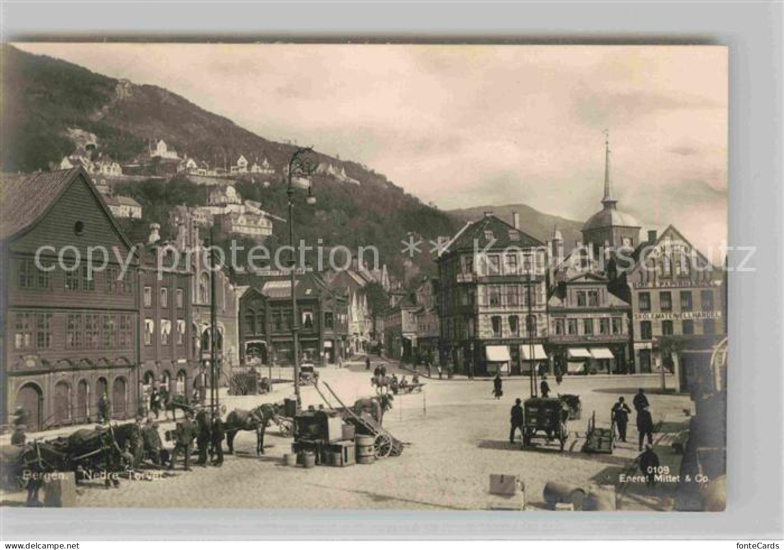 12753663 Bergen Norwegen Nedre Torvet Bergen Norwegen - Noruega