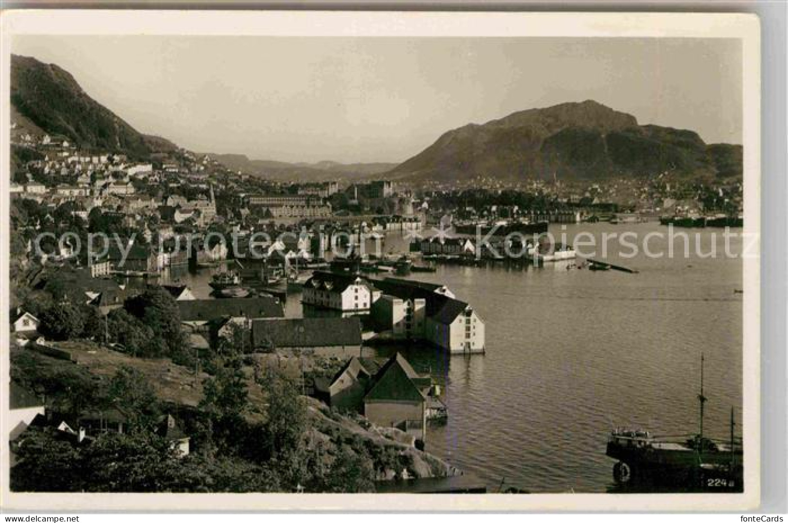 12753656 Bergen Norwegen Hafenpartie Bergen Norwegen - Norvège