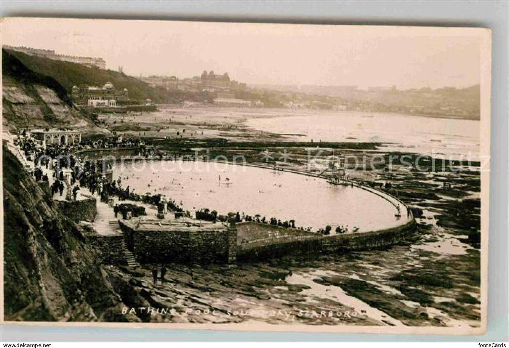 12726268 Scarborough UK Bathing Pool South Bay Scarborough UK - Sonstige & Ohne Zuordnung