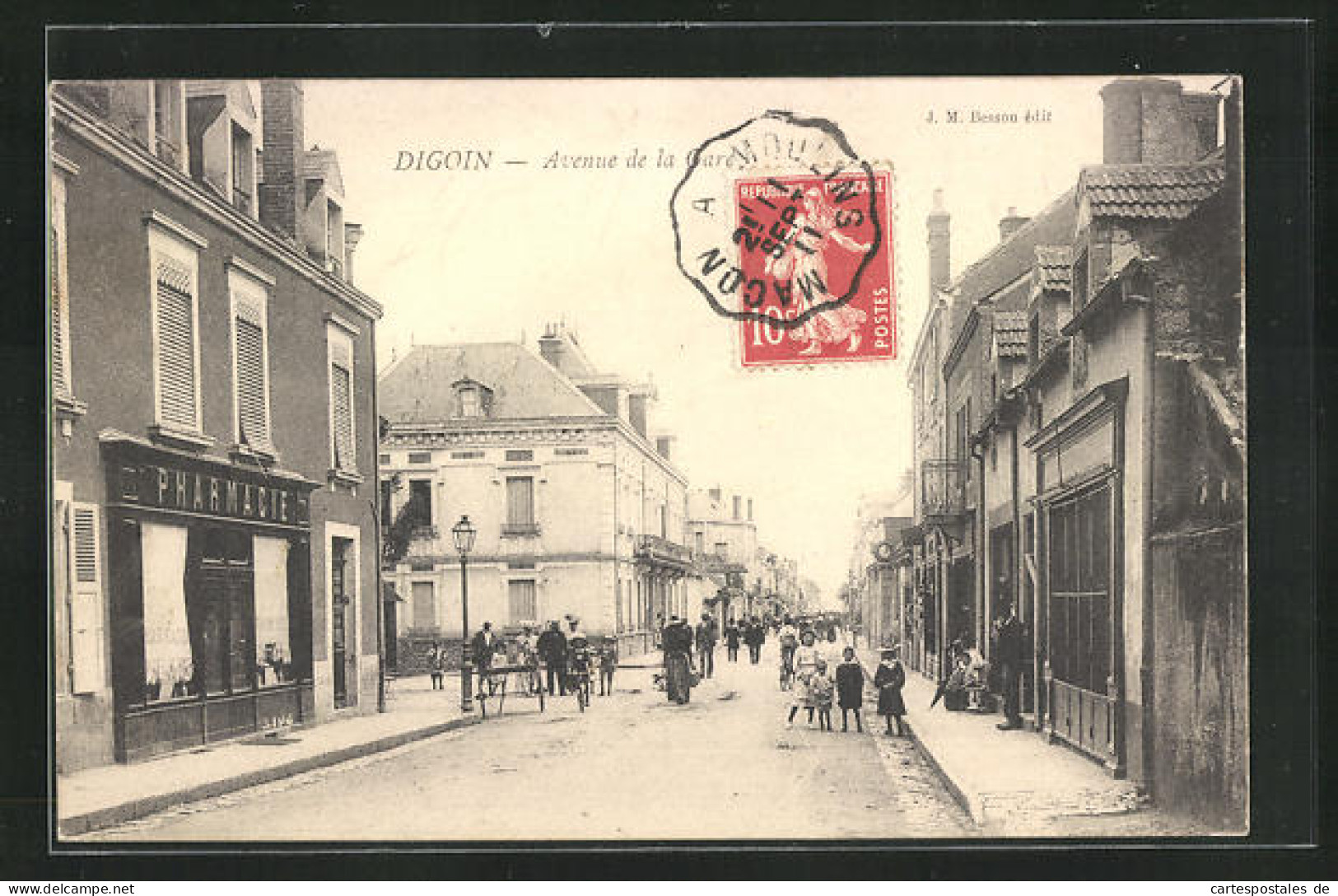 CPA Digoin, Avenue De La Gare  - Digoin