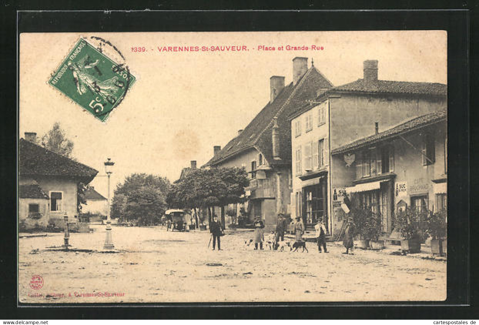 CPA Varennes-Saint-Sauveur, Place Et Grande Rue  - Autres & Non Classés