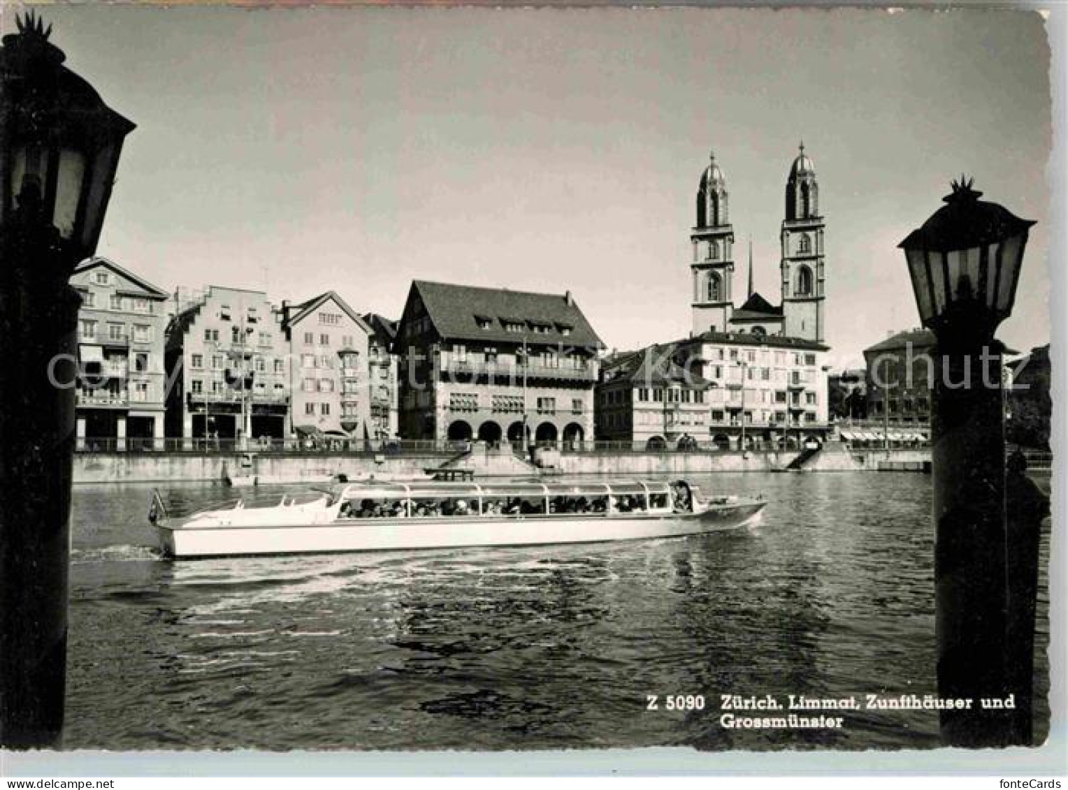 12725311 Zuerich ZH Limmat Zunfthaeuser Grossmuenster Zuerich - Otros & Sin Clasificación