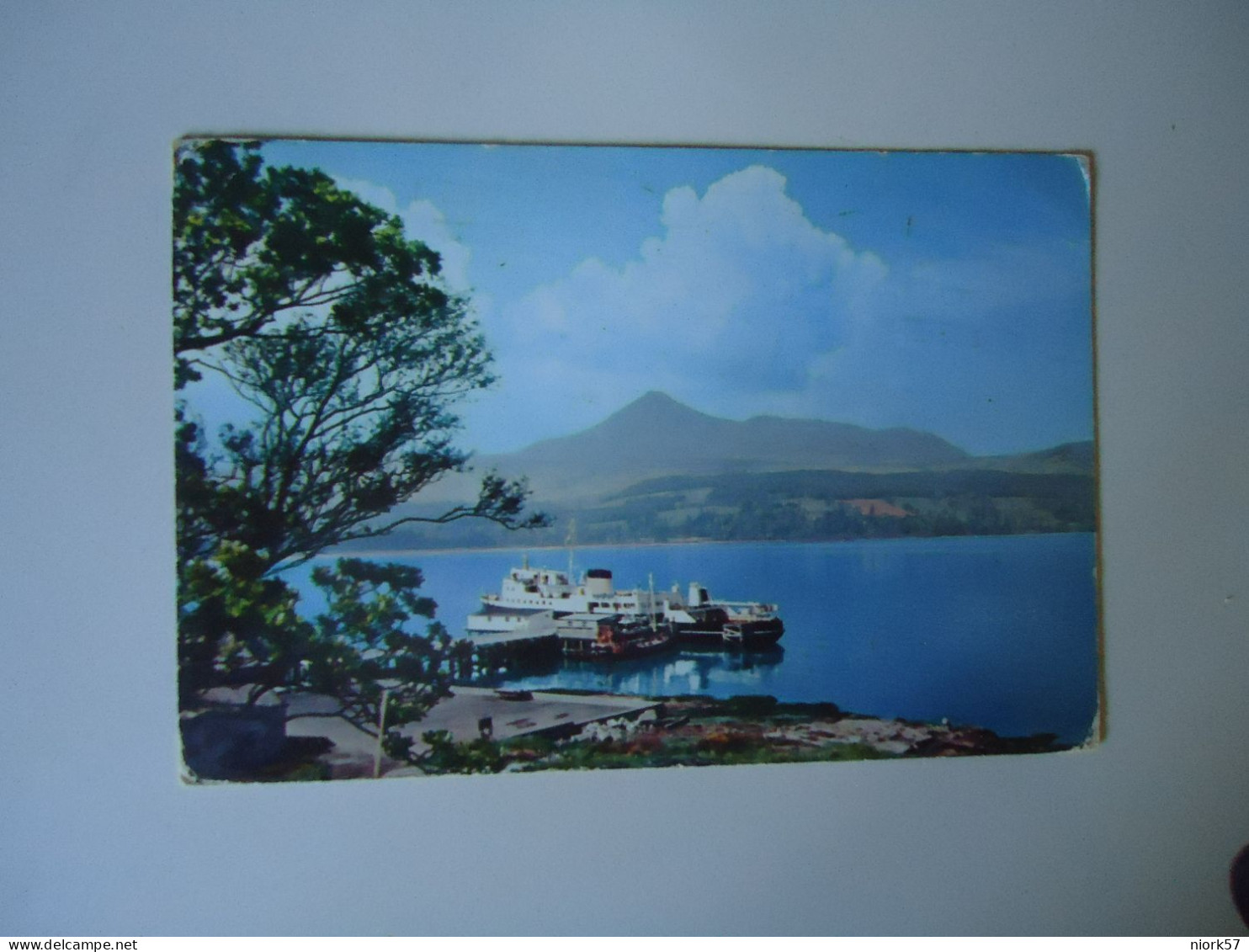 UNITED KINGDOM      POSTCARDS  ISLE OF ARRAN 1961   SHIPS   BOATS  FOR MORE PURCHASES 10% DISCOUNT - Otros & Sin Clasificación