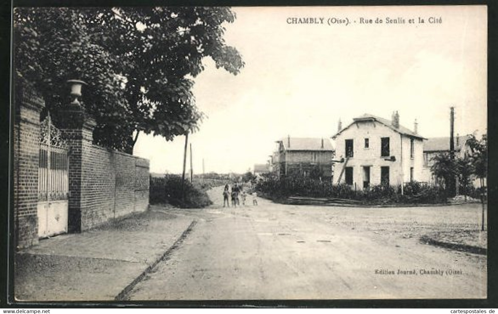 CPA Chambly, Rue De Senlis Et La Cité  - Senlis